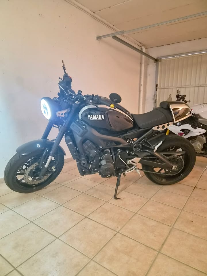 YAMAHA XSR 900-image-6