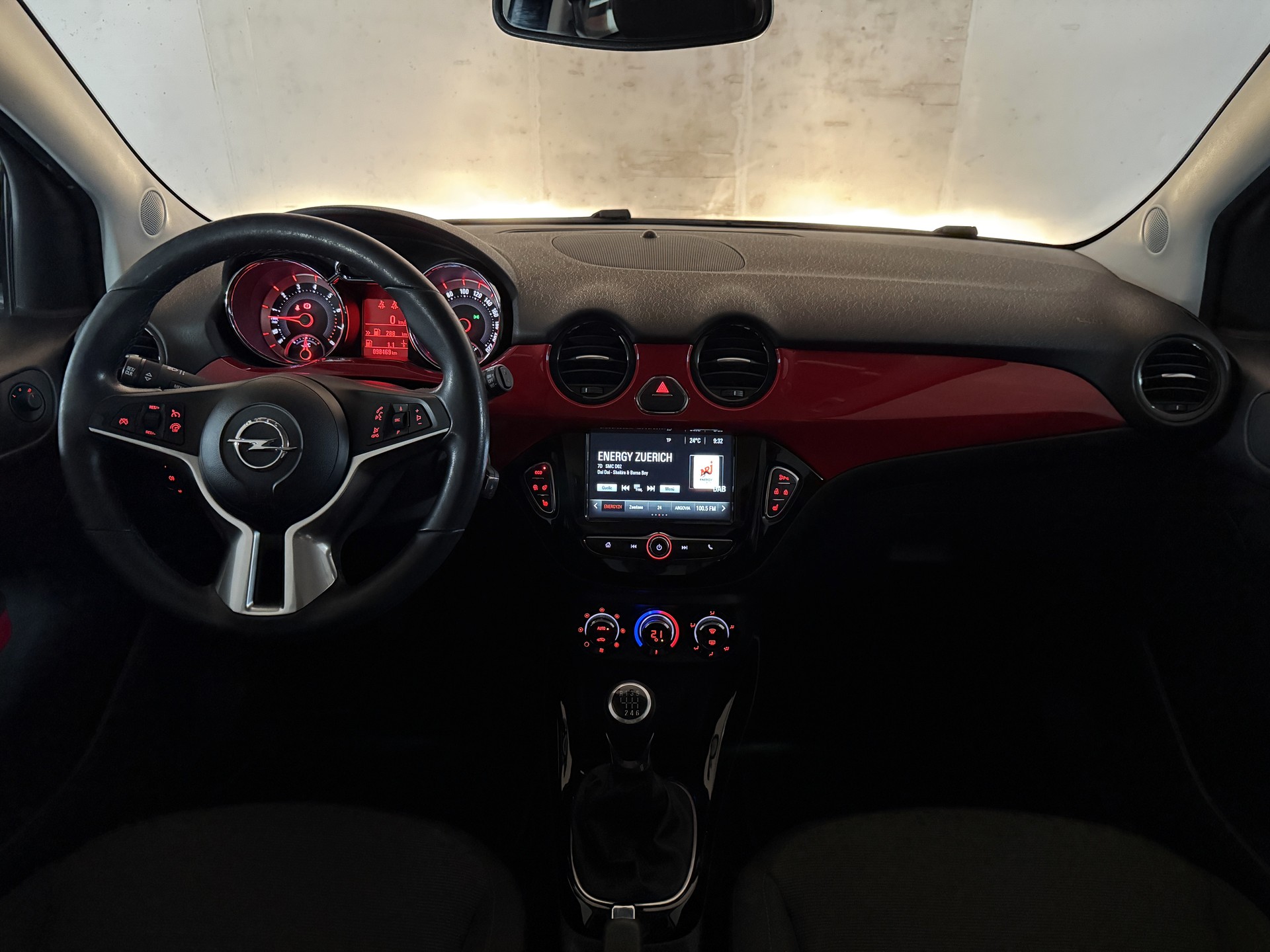 OPEL Adam 1.0 ecoFLEX Turbo JAM 115PS - *2. HAND* - *TOP-AUSSTATTUNG* - *8-FACH ALU* - *FRISCH MFK & GARANTIE*-image-27