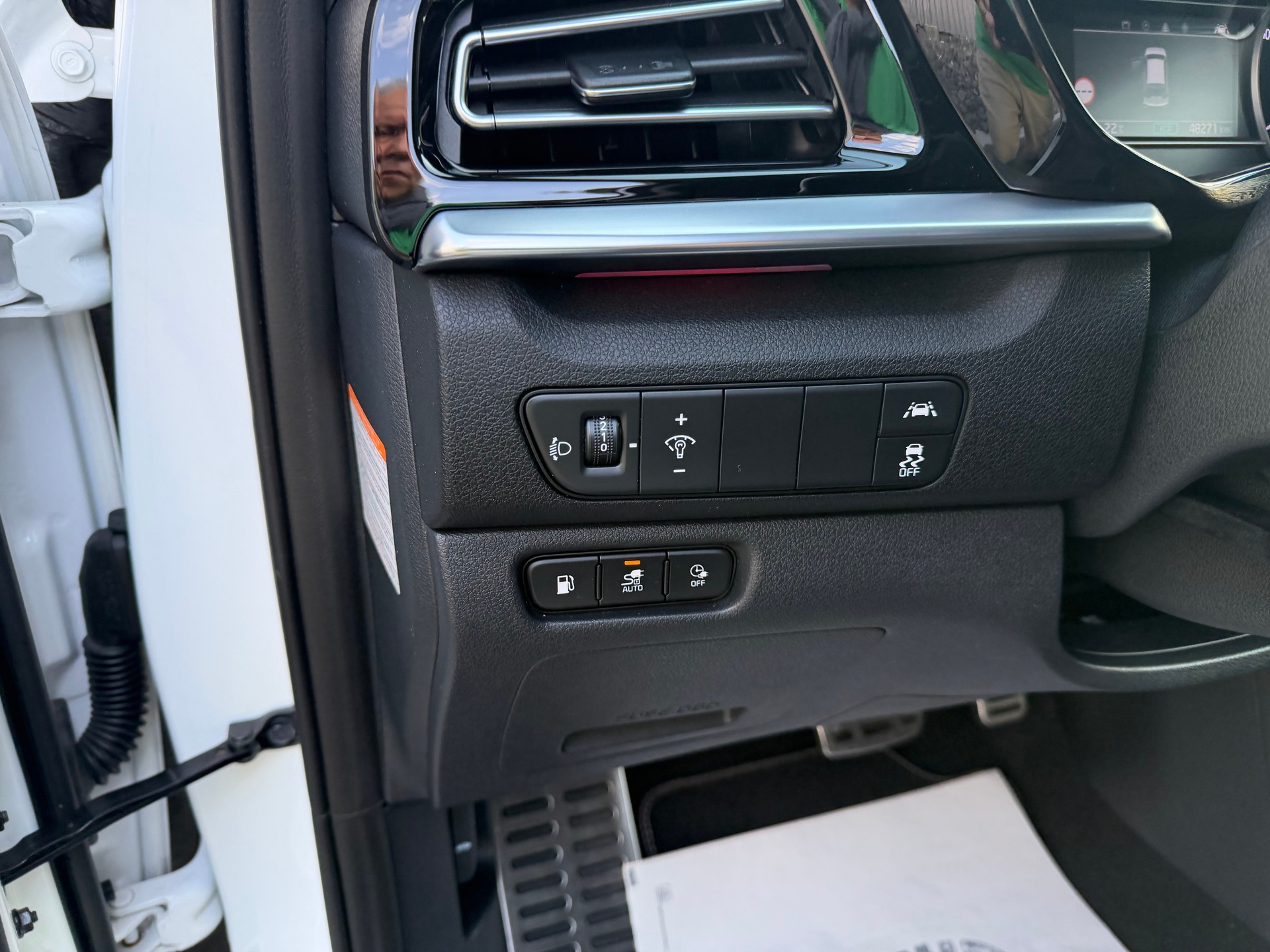 KIA Niro 1.6GDi Plug-in Hybrid Power DCT VÉHICULE SOIGNÉ-image-19