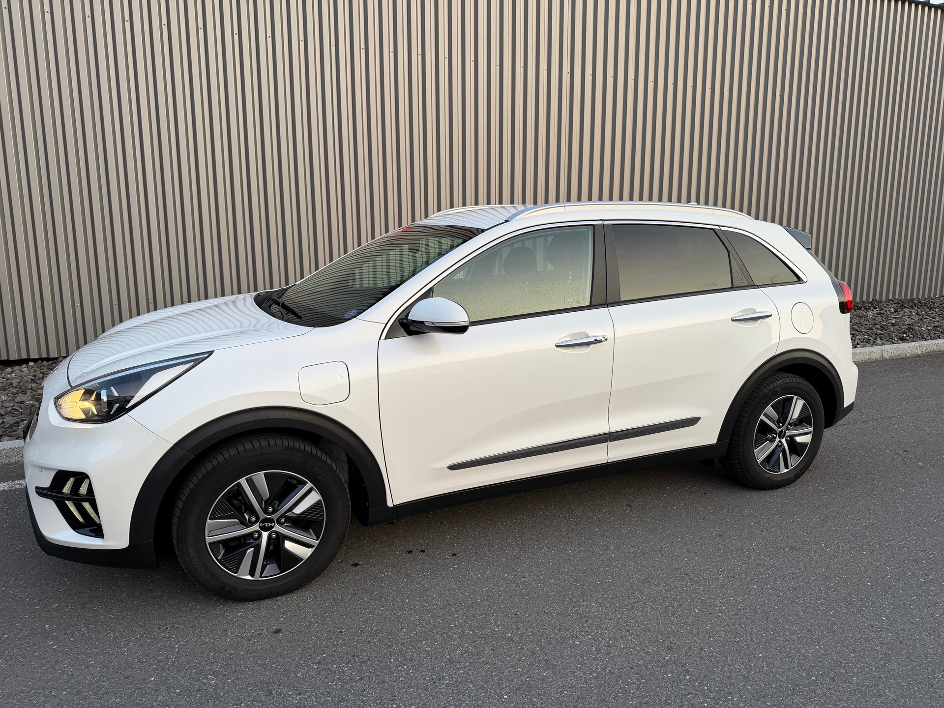 KIA Niro 1.6GDi Plug-in Hybrid Power DCT VÉHICULE SOIGNÉ