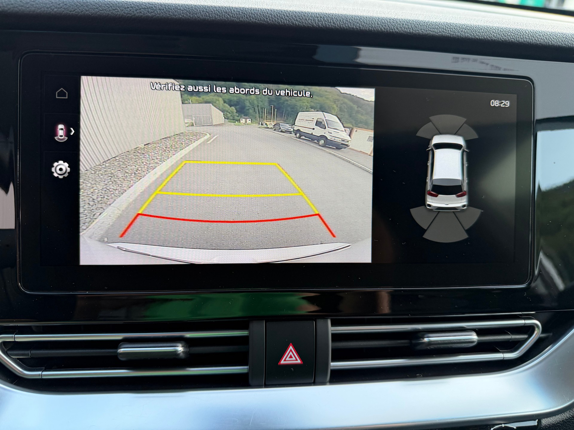 KIA Niro 1.6GDi Plug-in Hybrid Power DCT VÉHICULE SOIGNÉ-image-46