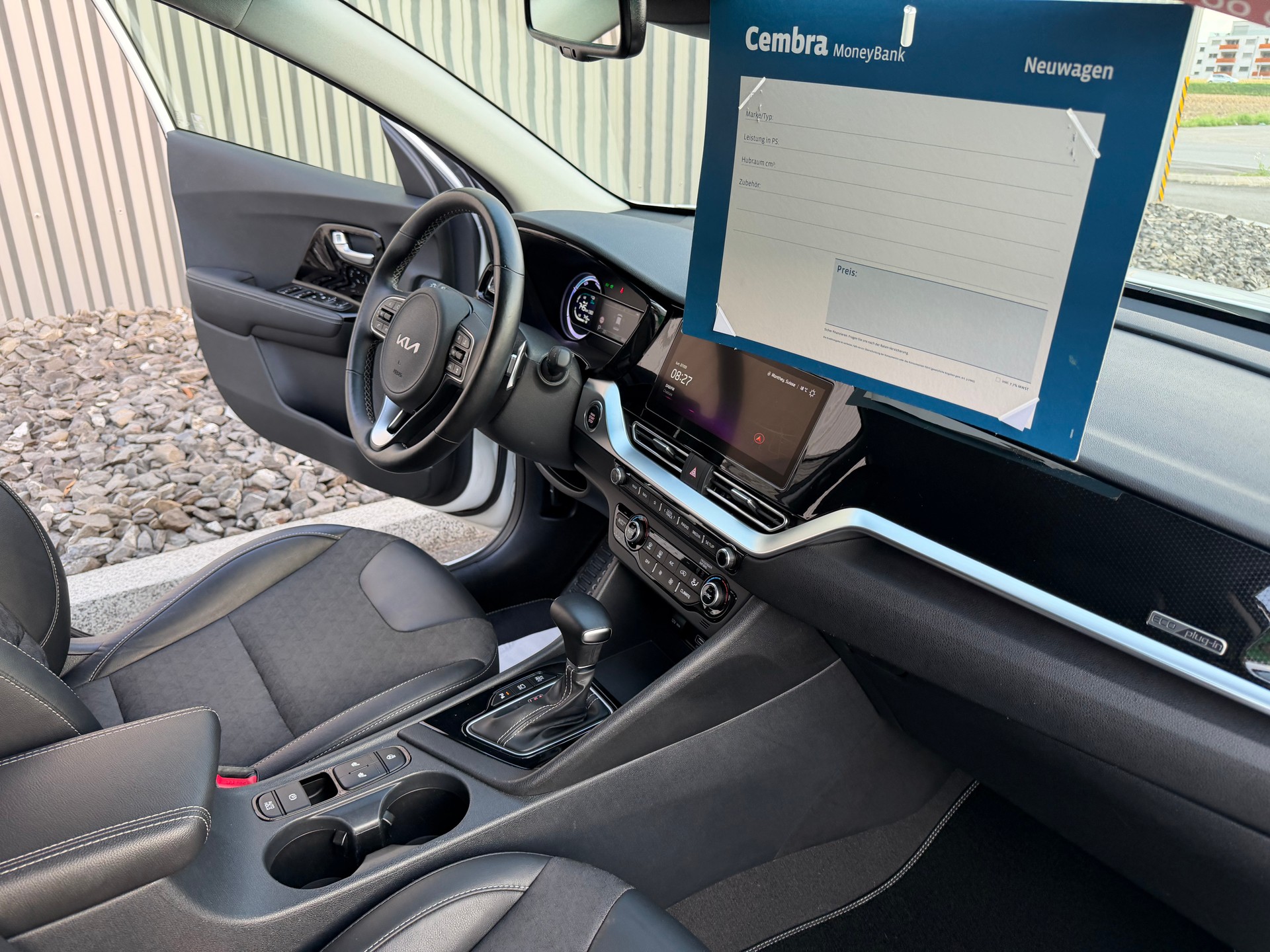 KIA Niro 1.6GDi Plug-in Hybrid Power DCT VÉHICULE SOIGNÉ-image-27