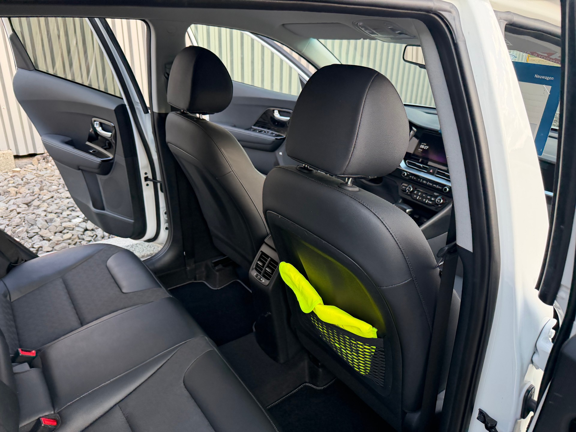 KIA Niro 1.6GDi Plug-in Hybrid Power DCT VÉHICULE SOIGNÉ-image-33