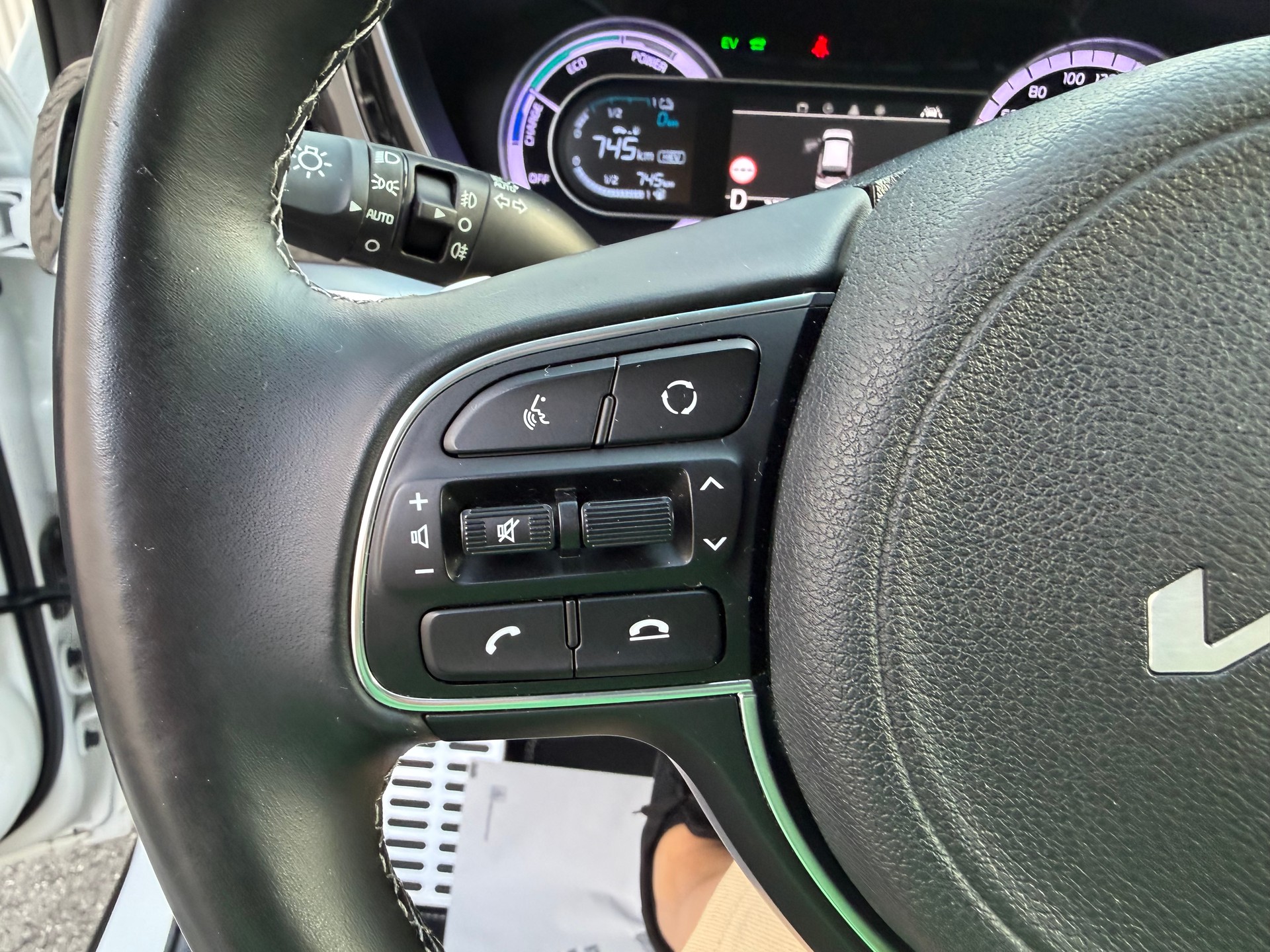KIA Niro 1.6GDi Plug-in Hybrid Power DCT VÉHICULE SOIGNÉ-image-49
