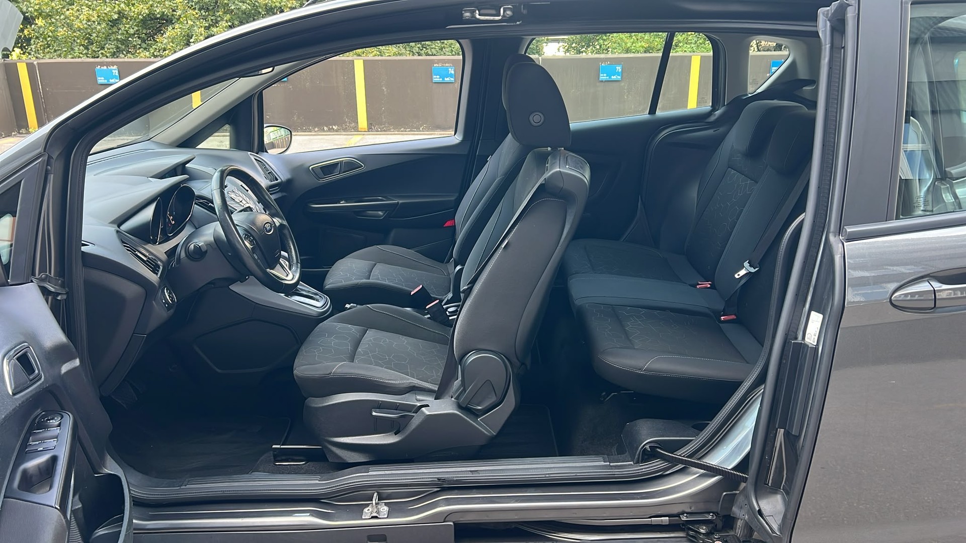 FORD B-Max 1.6 Ti-VCT Trend PowerShift-image-11