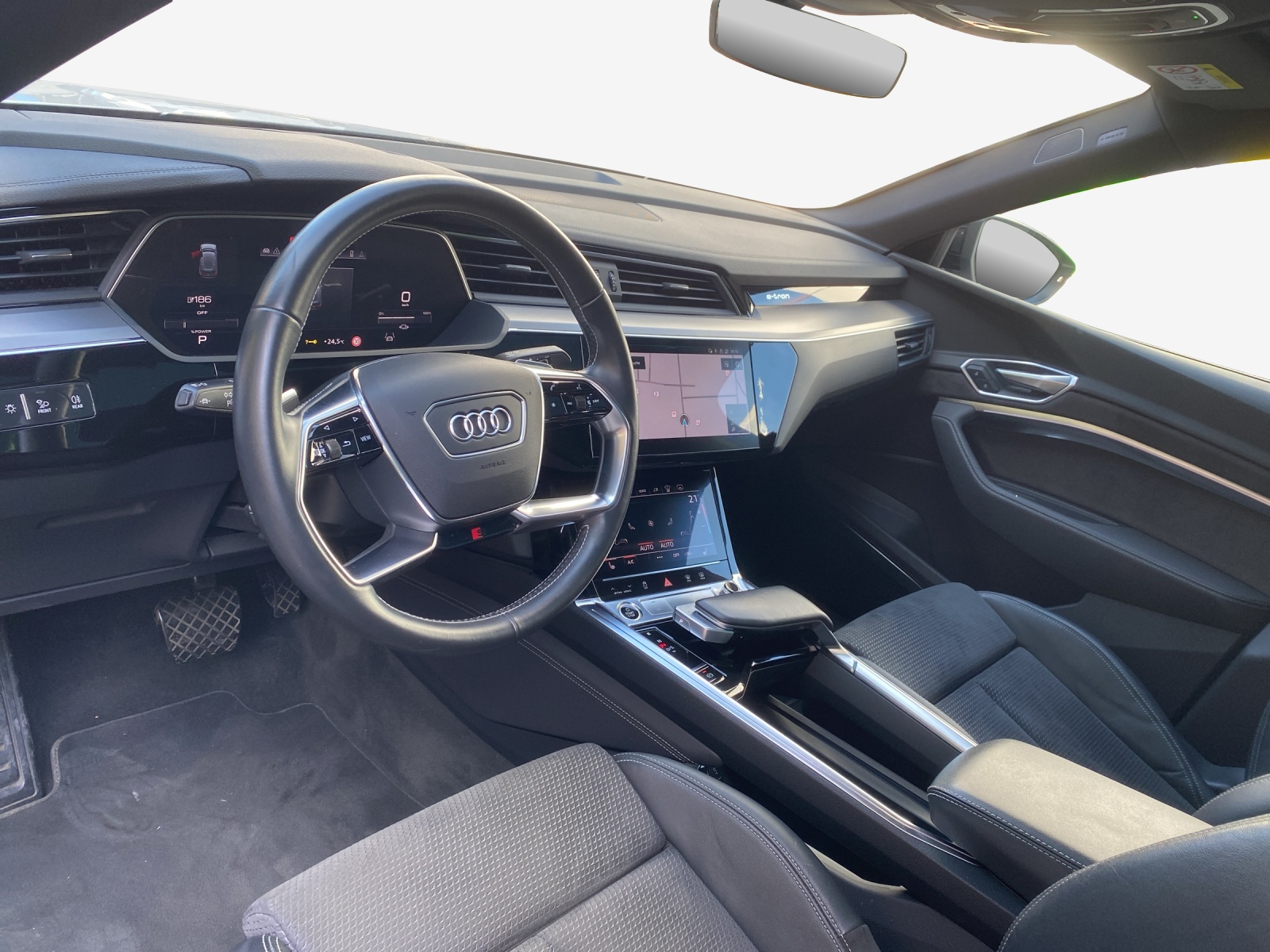 AUDI e-tron 50 Sportback Advanced Attraction quattro-image-15