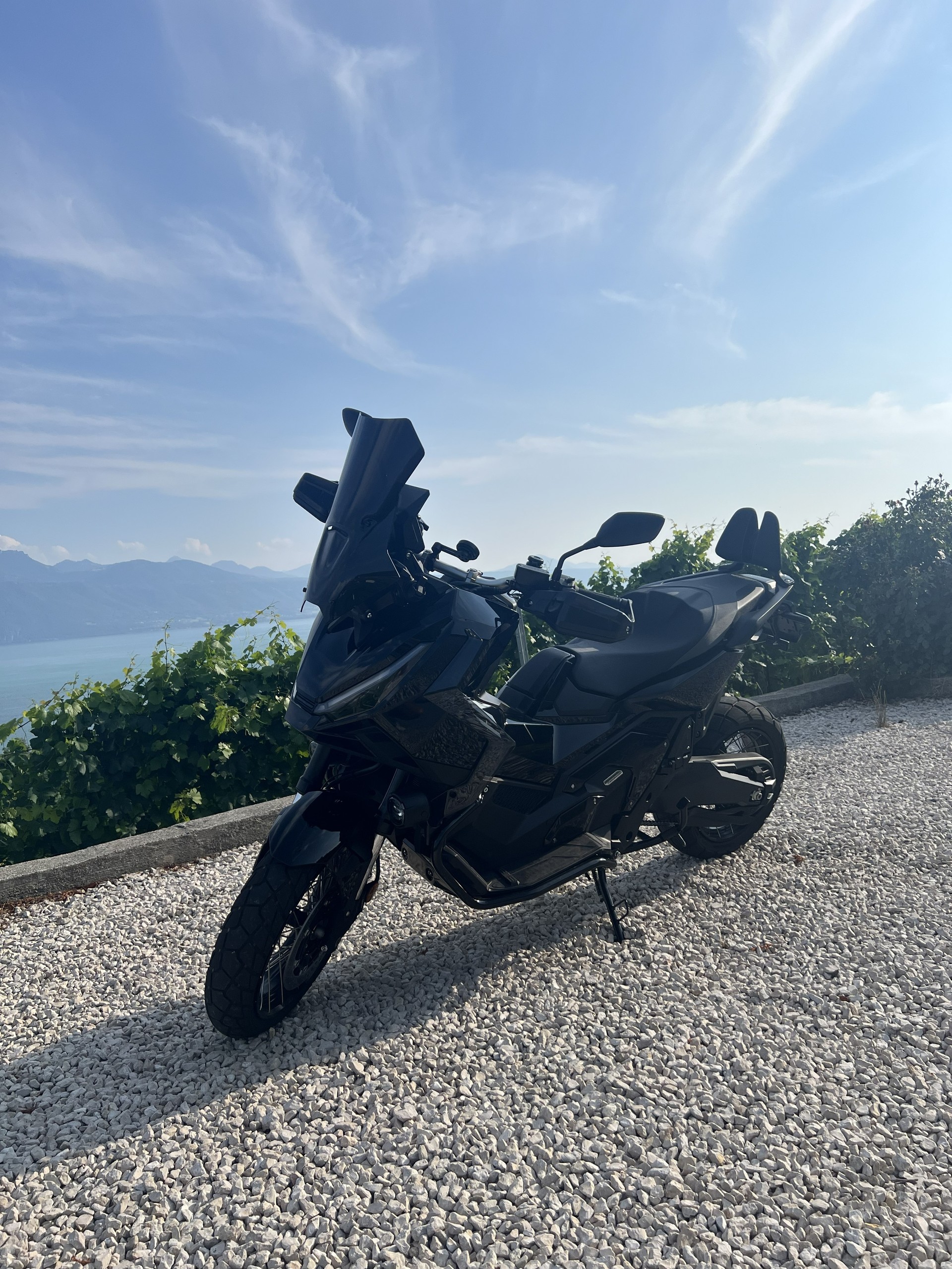 HONDA X-ADV 750-image-3
