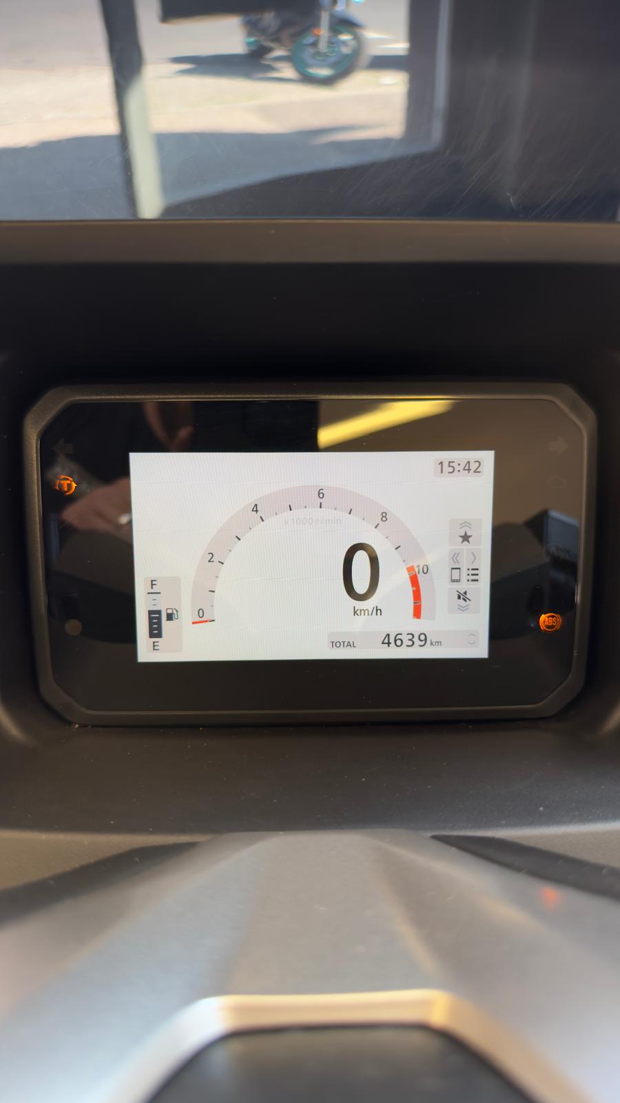 HONDA PCX 125 DX TFT. connectivity-image-4