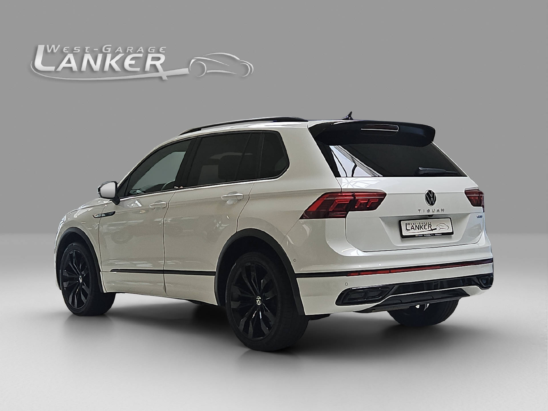 VW Tiguan 2.0 TDI SCR R-Line DSG-showroom-element-2
