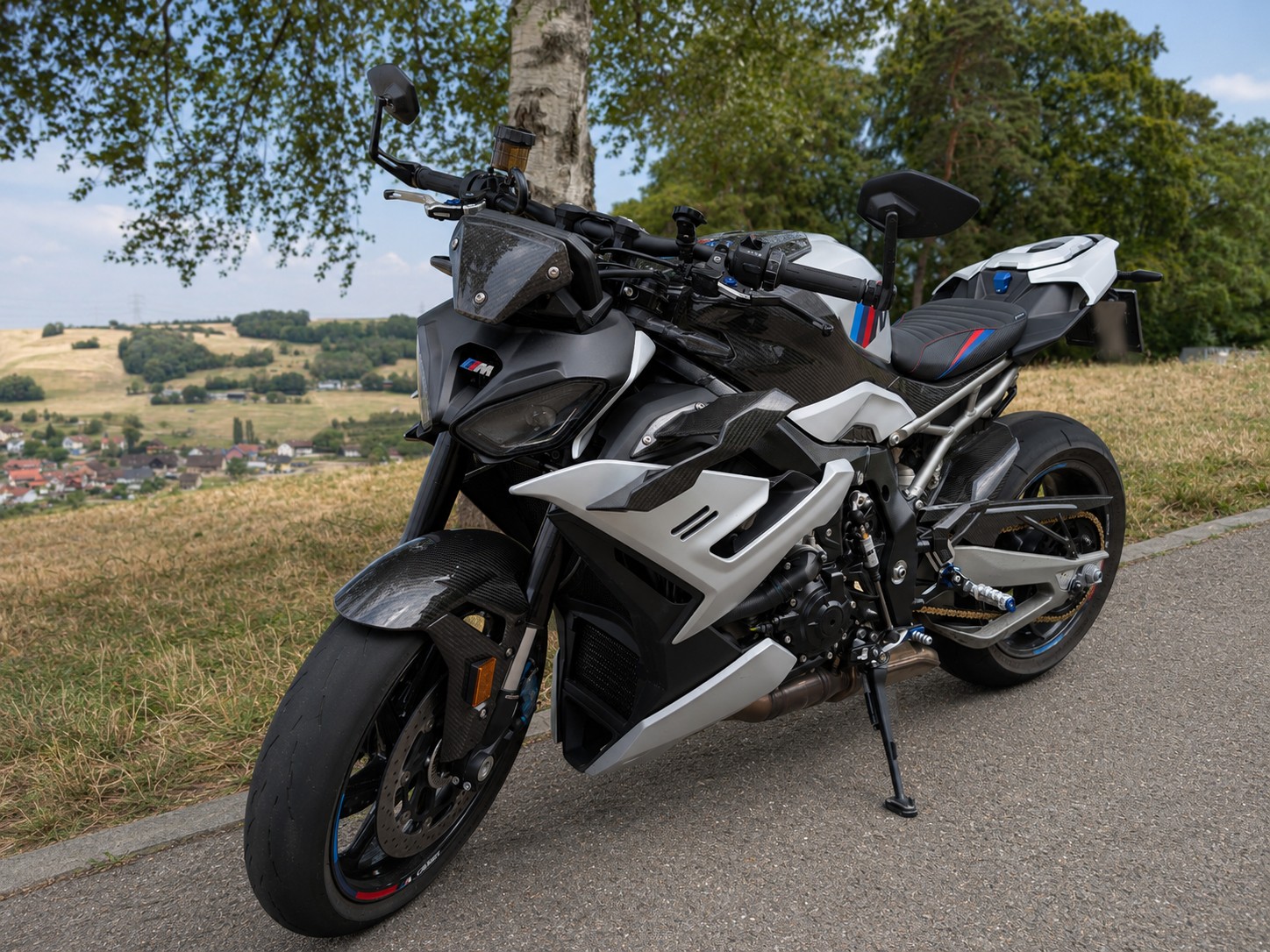 BMW M 1000 R Competition-image-1