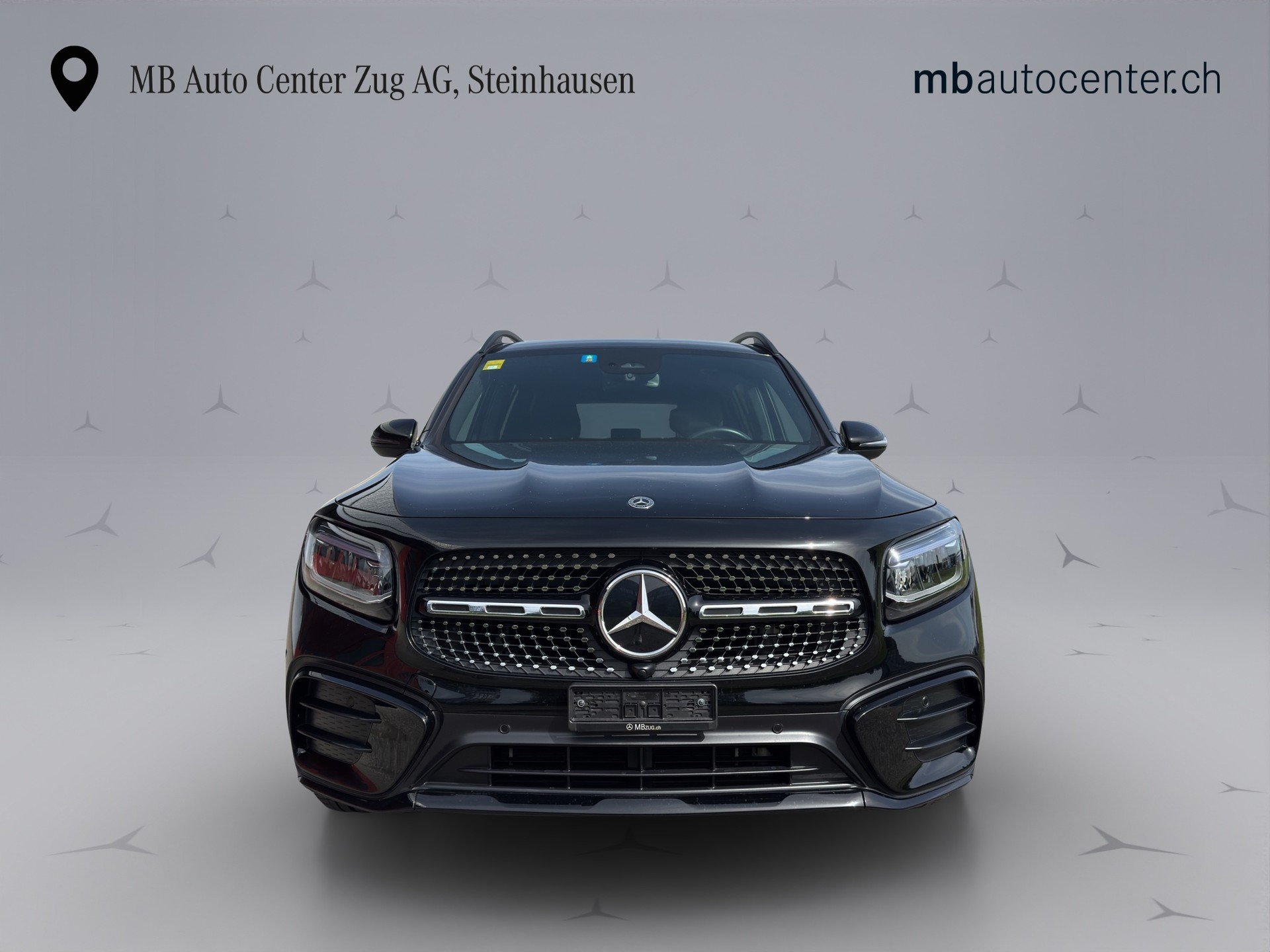 MERCEDES-BENZ GLB 200-image-8