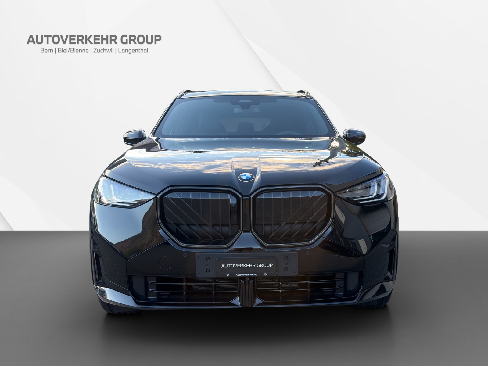 BMW X3 xDrive 30e M Sport Pro-showroom-element-1