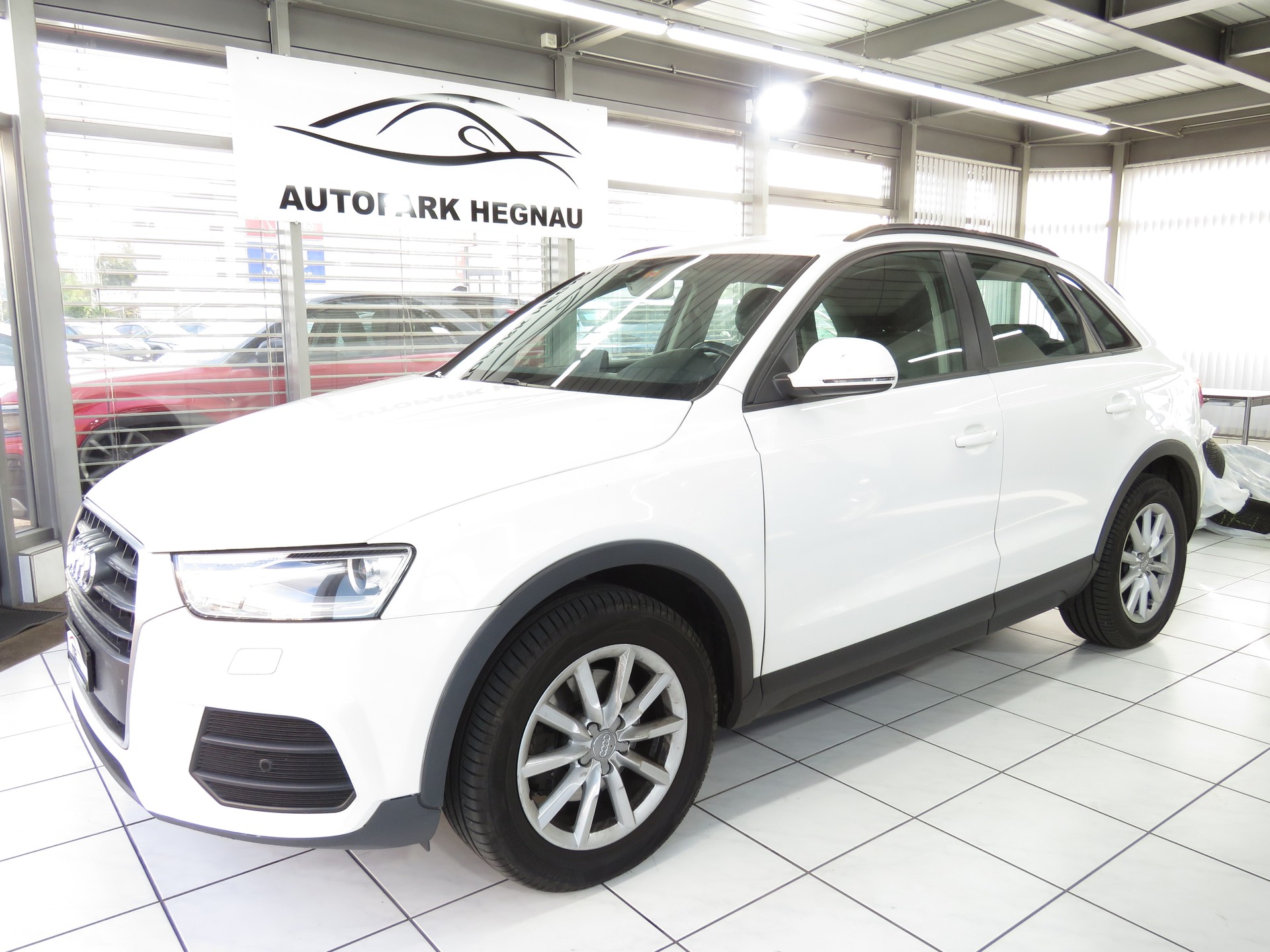 AUDI Q3 2.0 TDI Quattro S-tronic (Automat) ab Platz, Fixpreis !!!