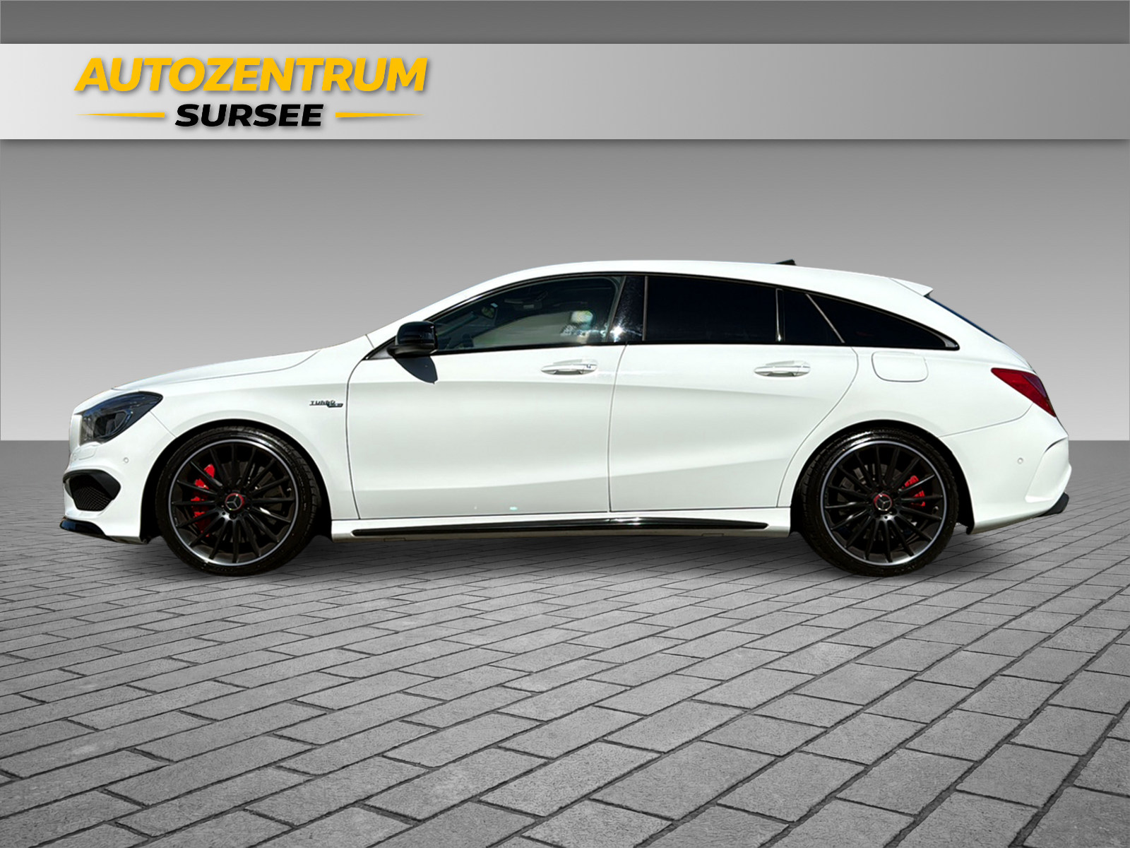 MERCEDES-BENZ CLA 45 AMG 4m Shooting Brake-showroom-element-2
