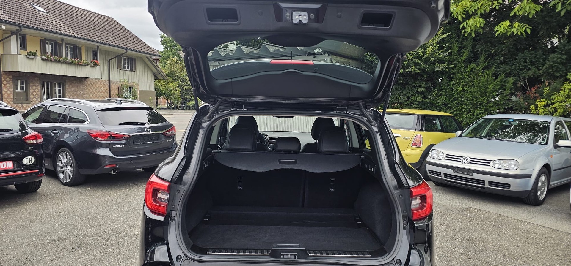 RENAULT Kadjar 1.6 dCi Bose 4x4-image-8