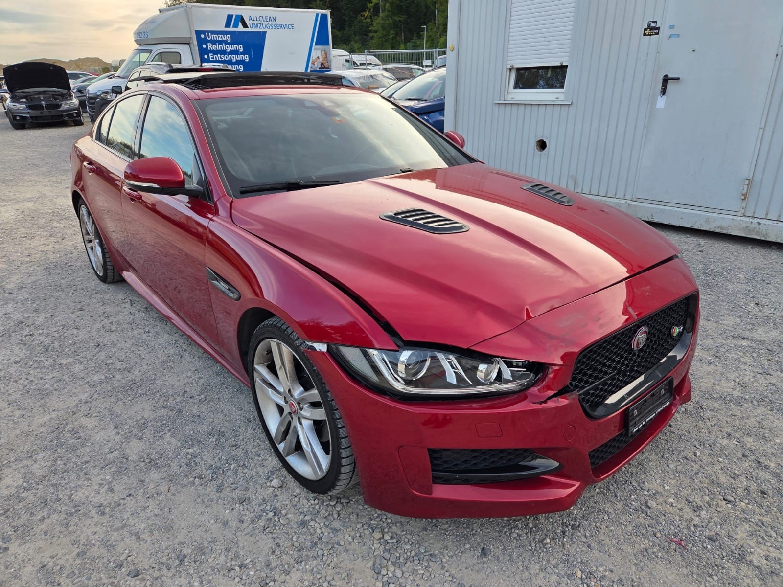 JAGUAR XE 20d R-Sport Automat