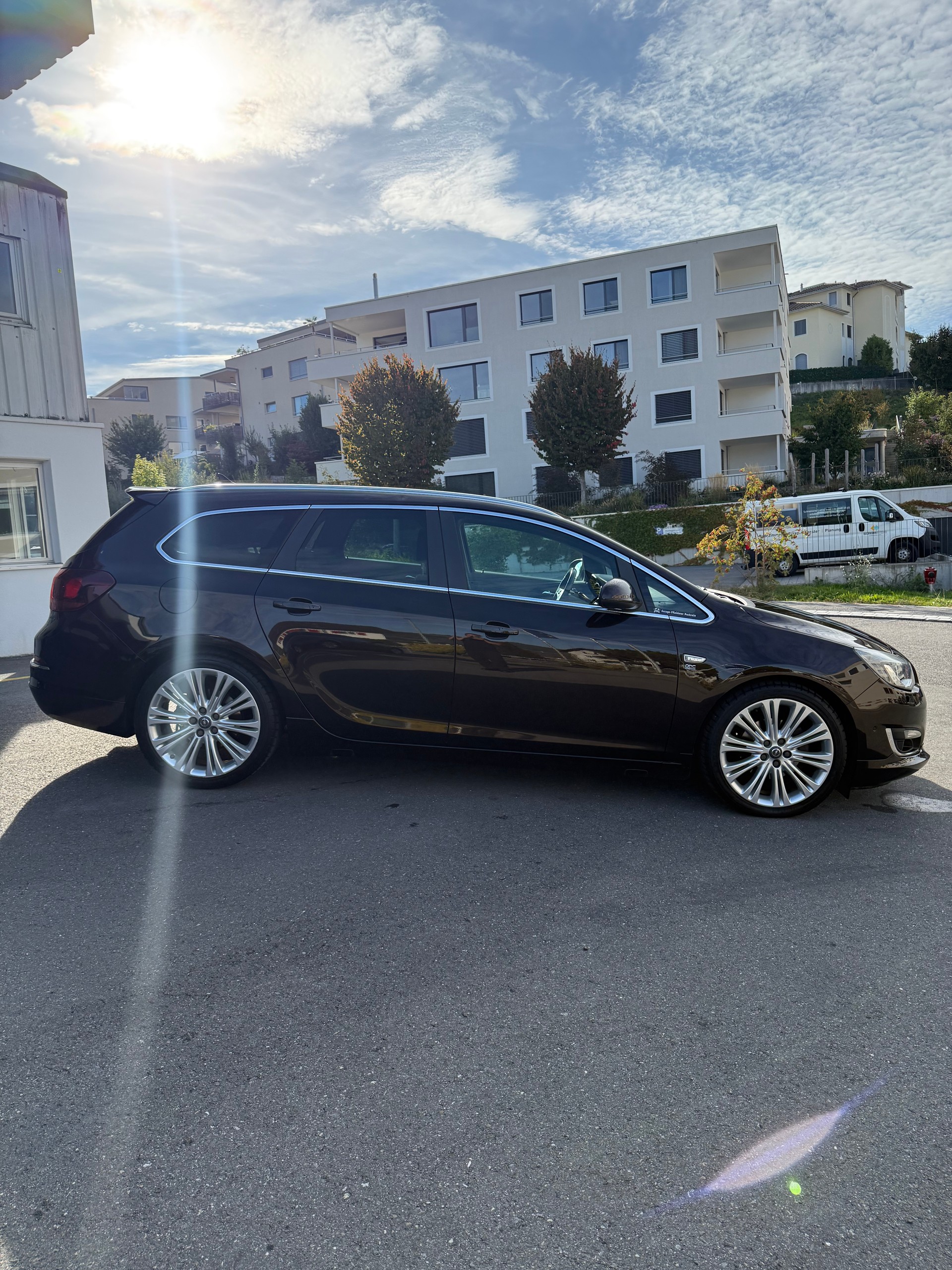 OPEL Astra SportsTourer 1.6i 16V Turbo Cosmo-image-6
