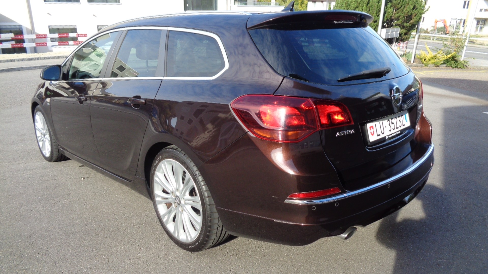 OPEL Astra SportsTourer 1.6i 16V Turbo Cosmo-image-3