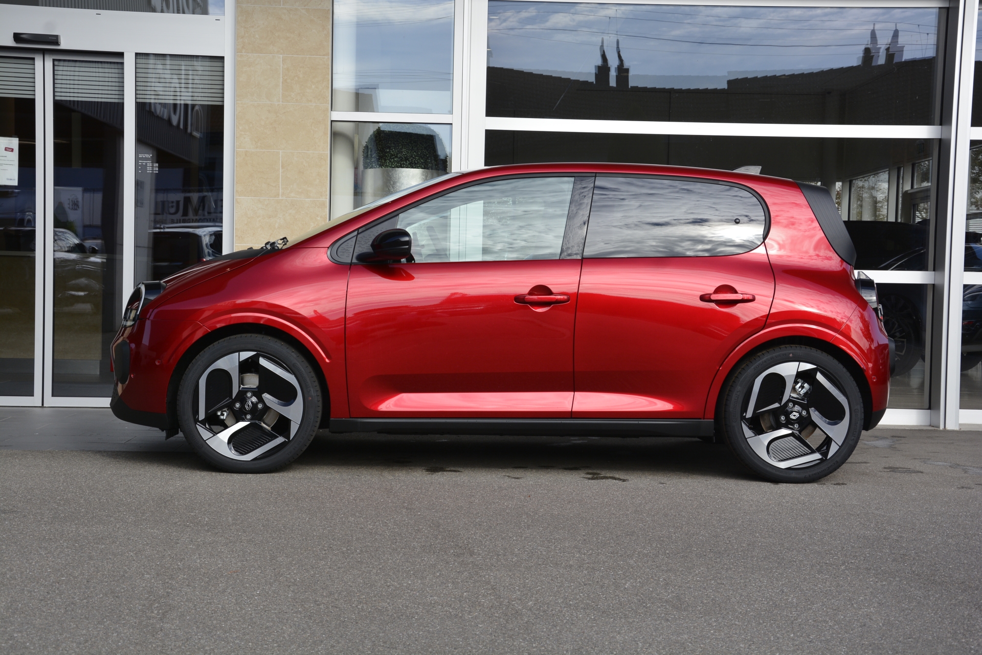 RENAULT TWINGO ELECTRIC techno 80PS Urban Range-image-2