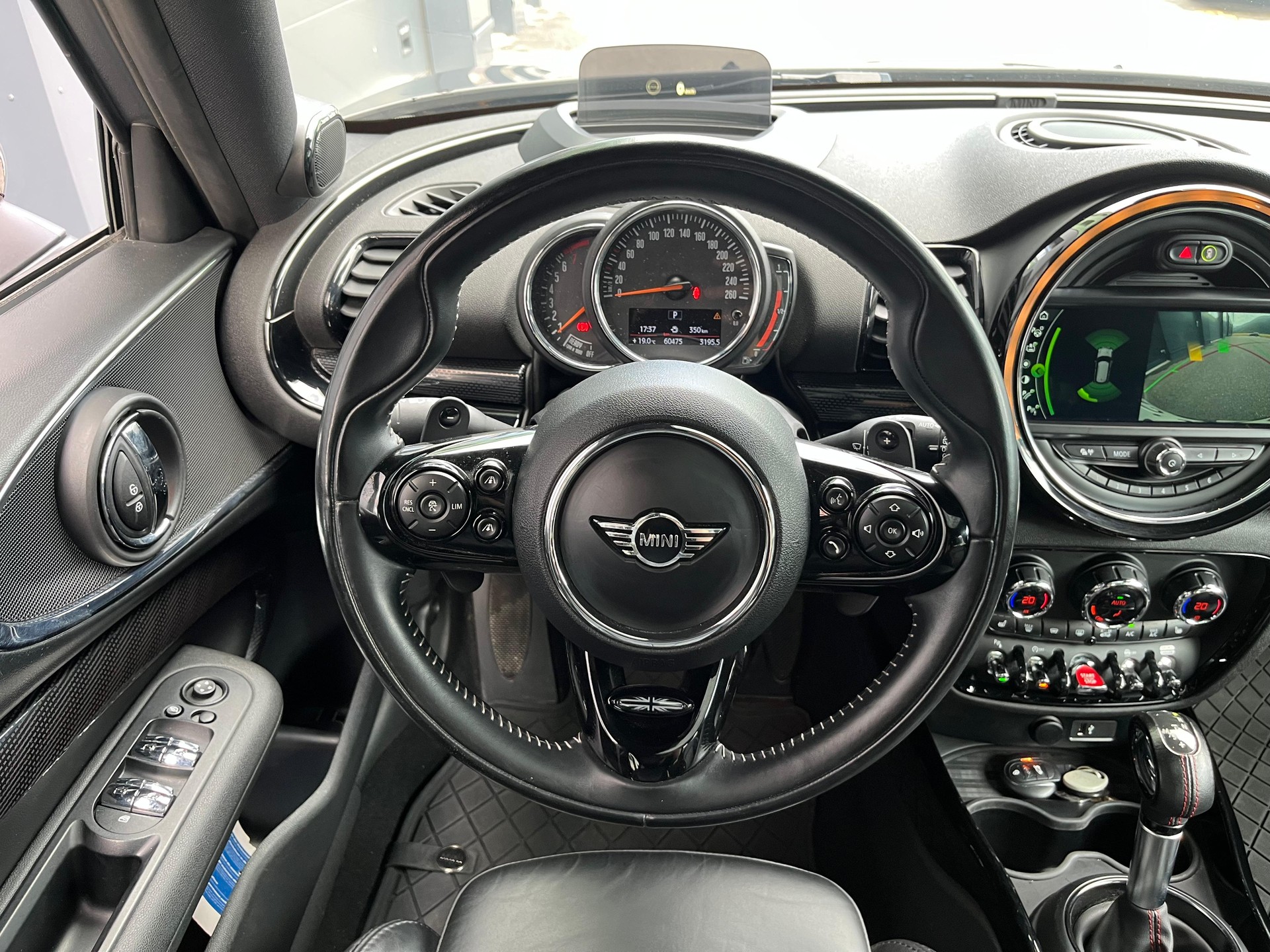 MINI Clubman Cooper S ALL4 Steptronic-image-13