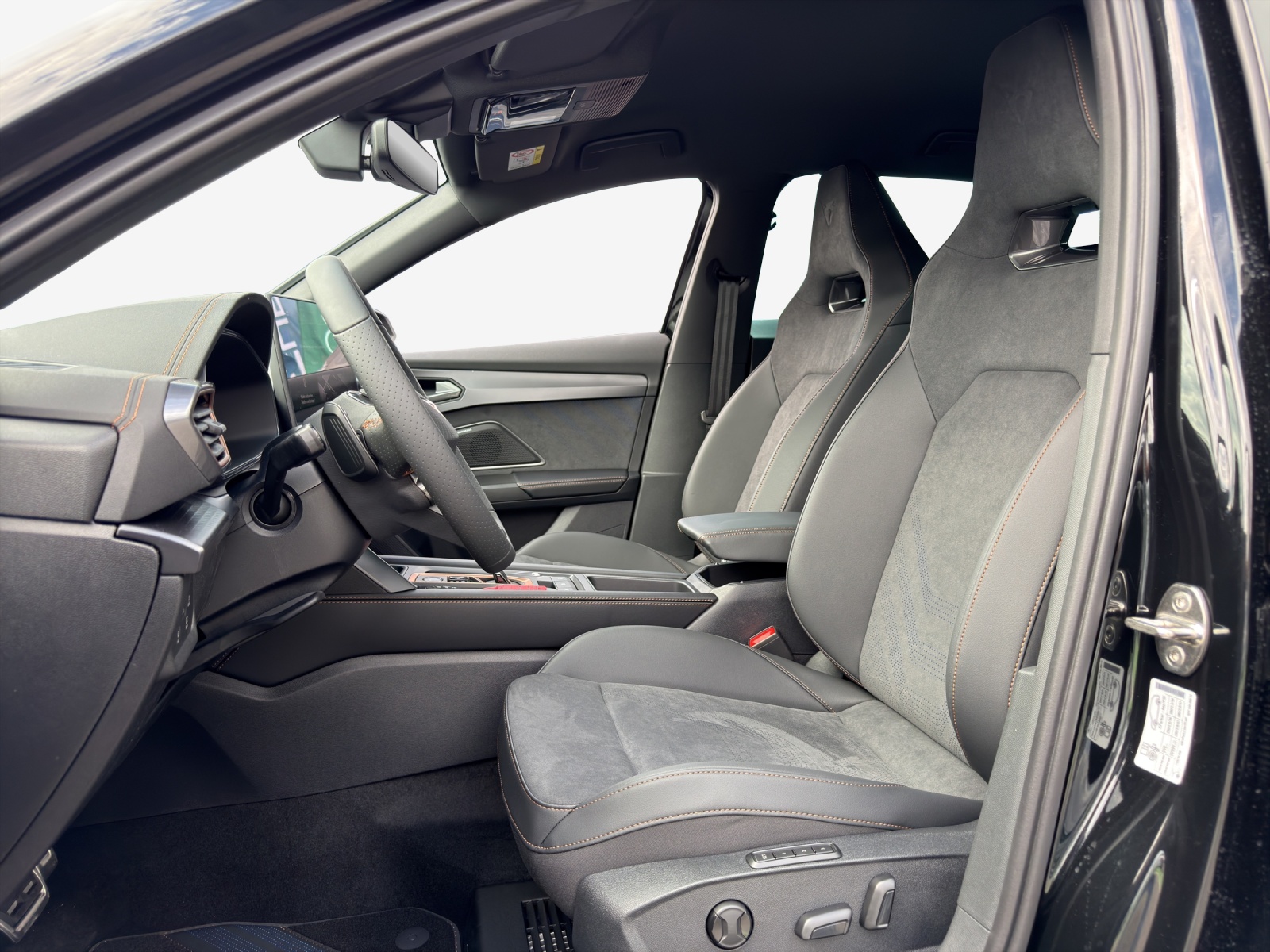 CUPRA Formentor 1.5 TSI DSG-image-7