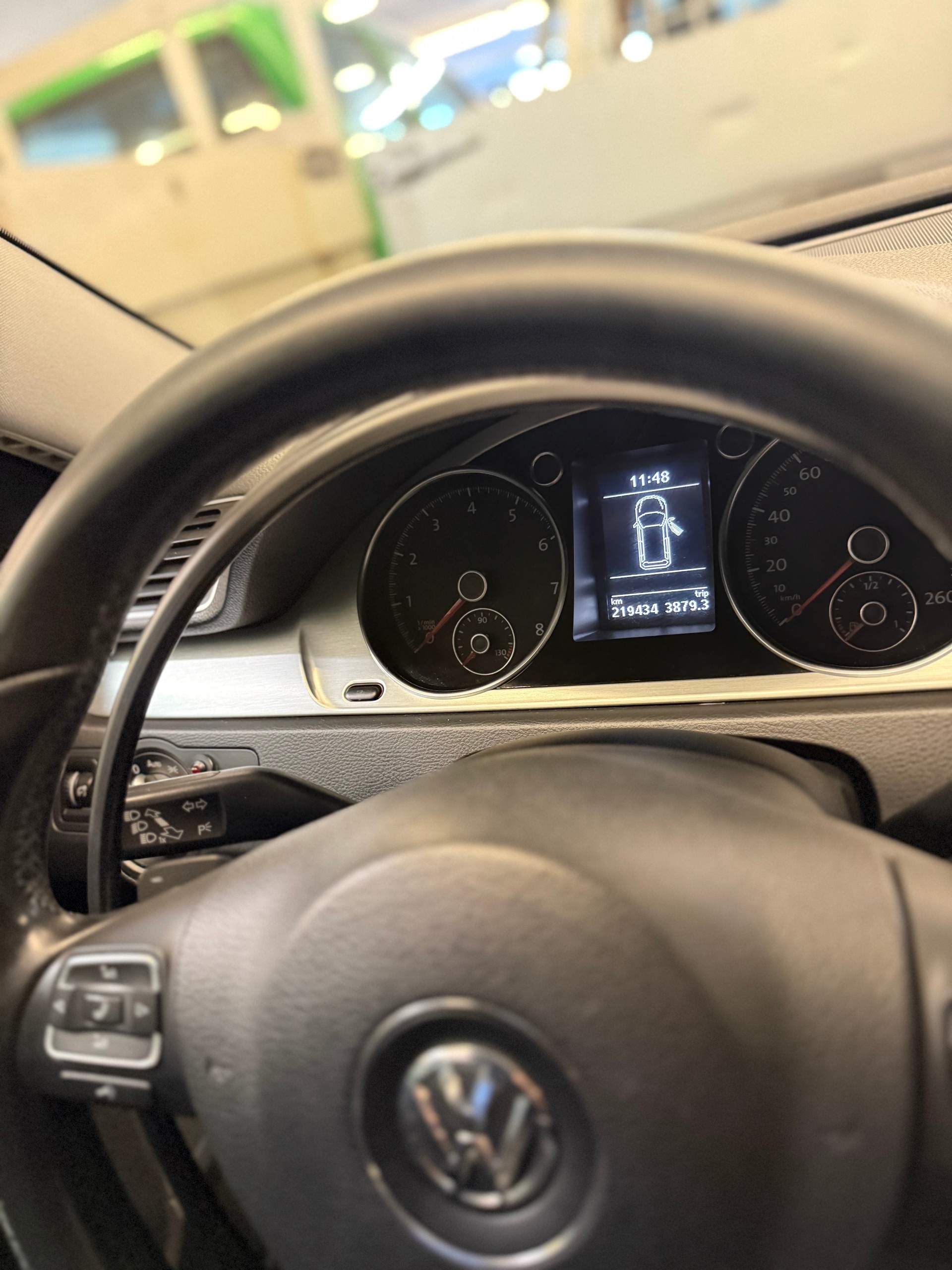 VW Passat Alltrack 2.0 TSI 4Motion DSG-image-9