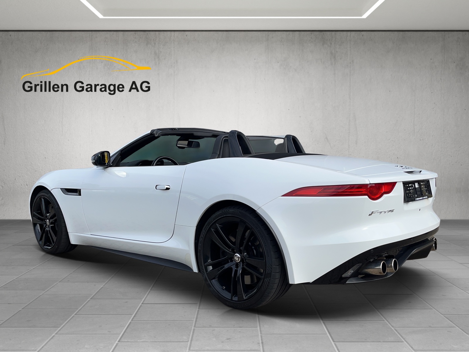 JAGUAR F-Type Convertible 5.0 V8 S-showroom-element-2