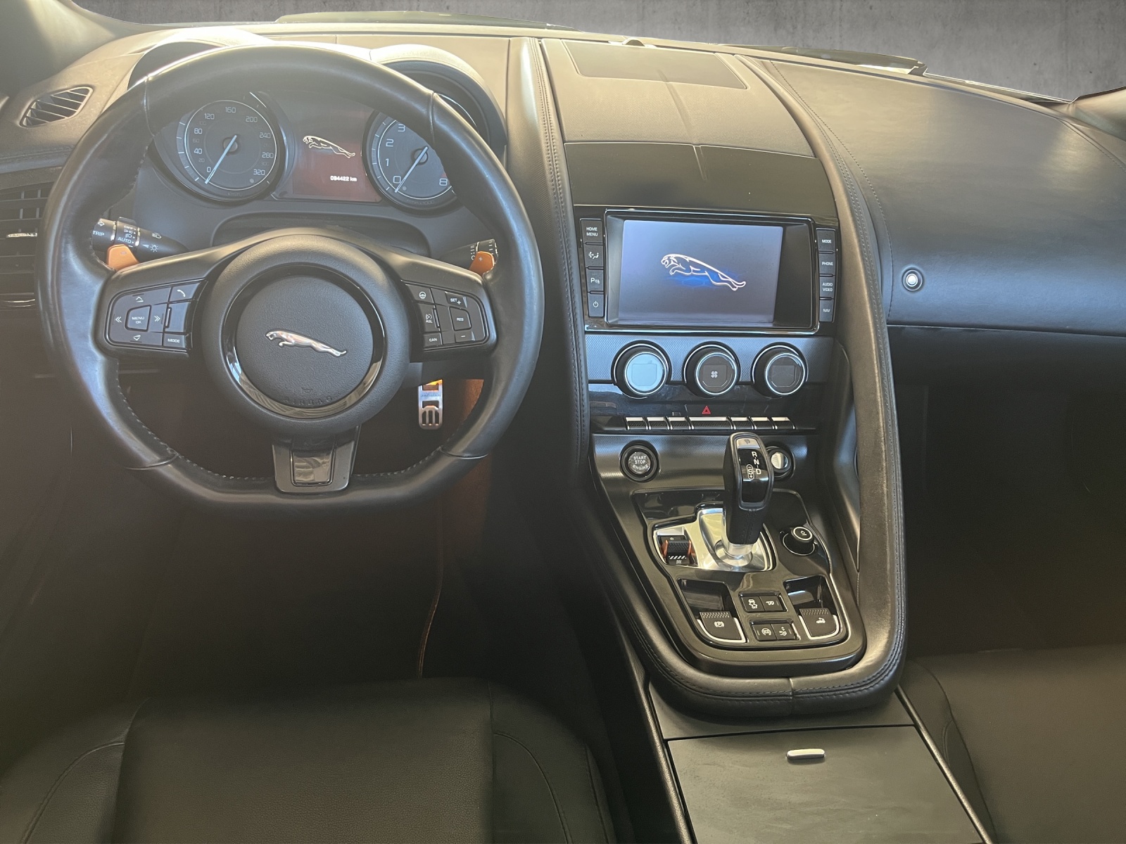 JAGUAR F-Type Convertible 5.0 V8 S-image-6