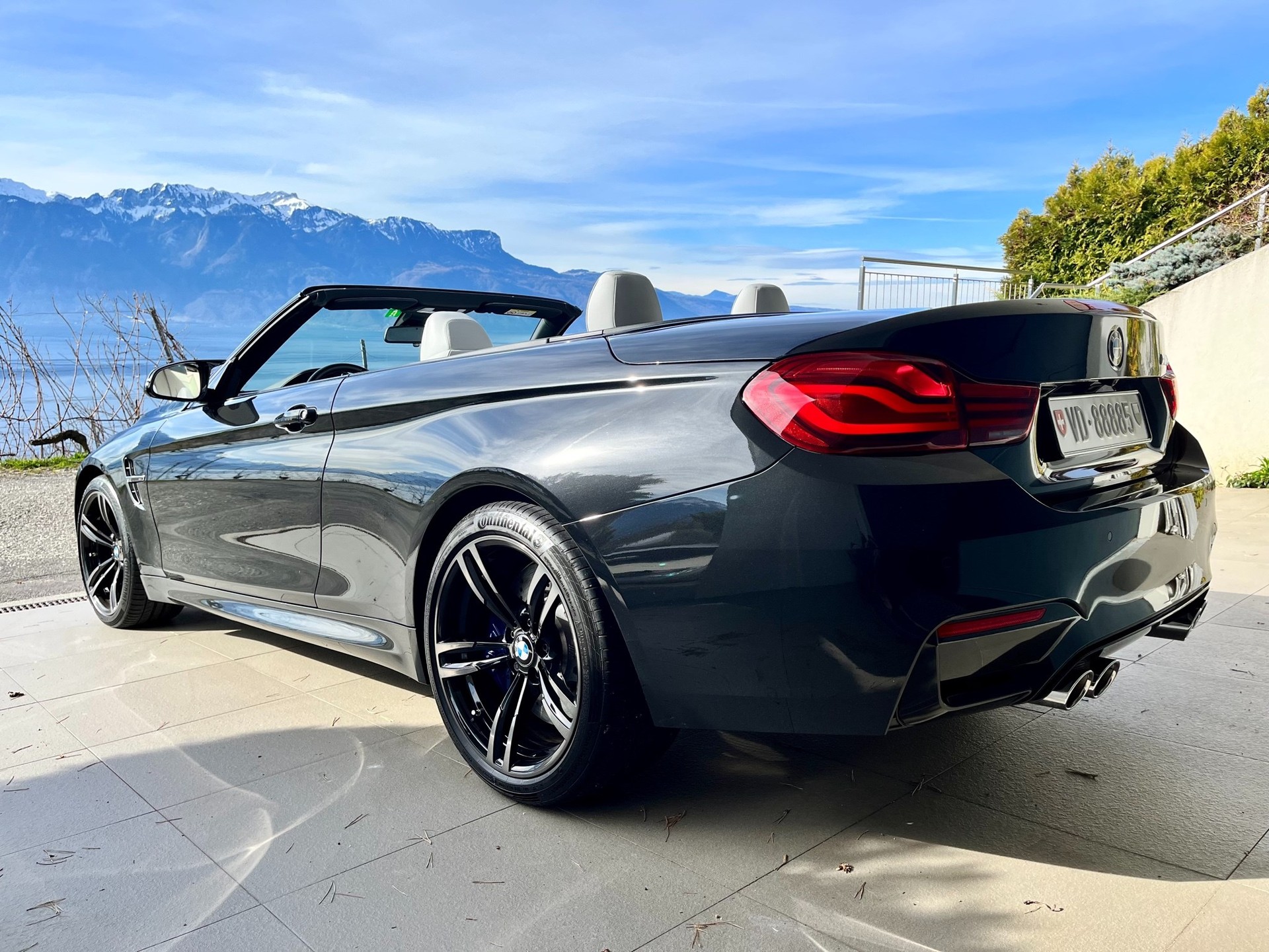 BMW M4 Cabriolet Drivelogic M Competition-image-7