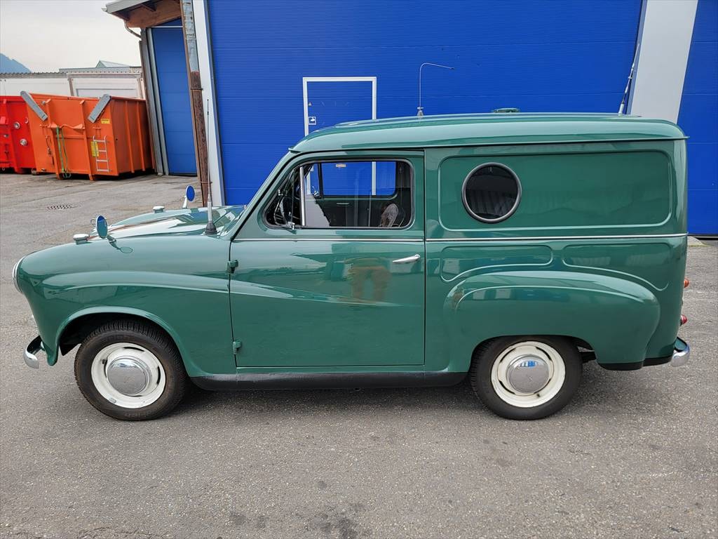AUSTIN A35 VAN Mark III-image-1