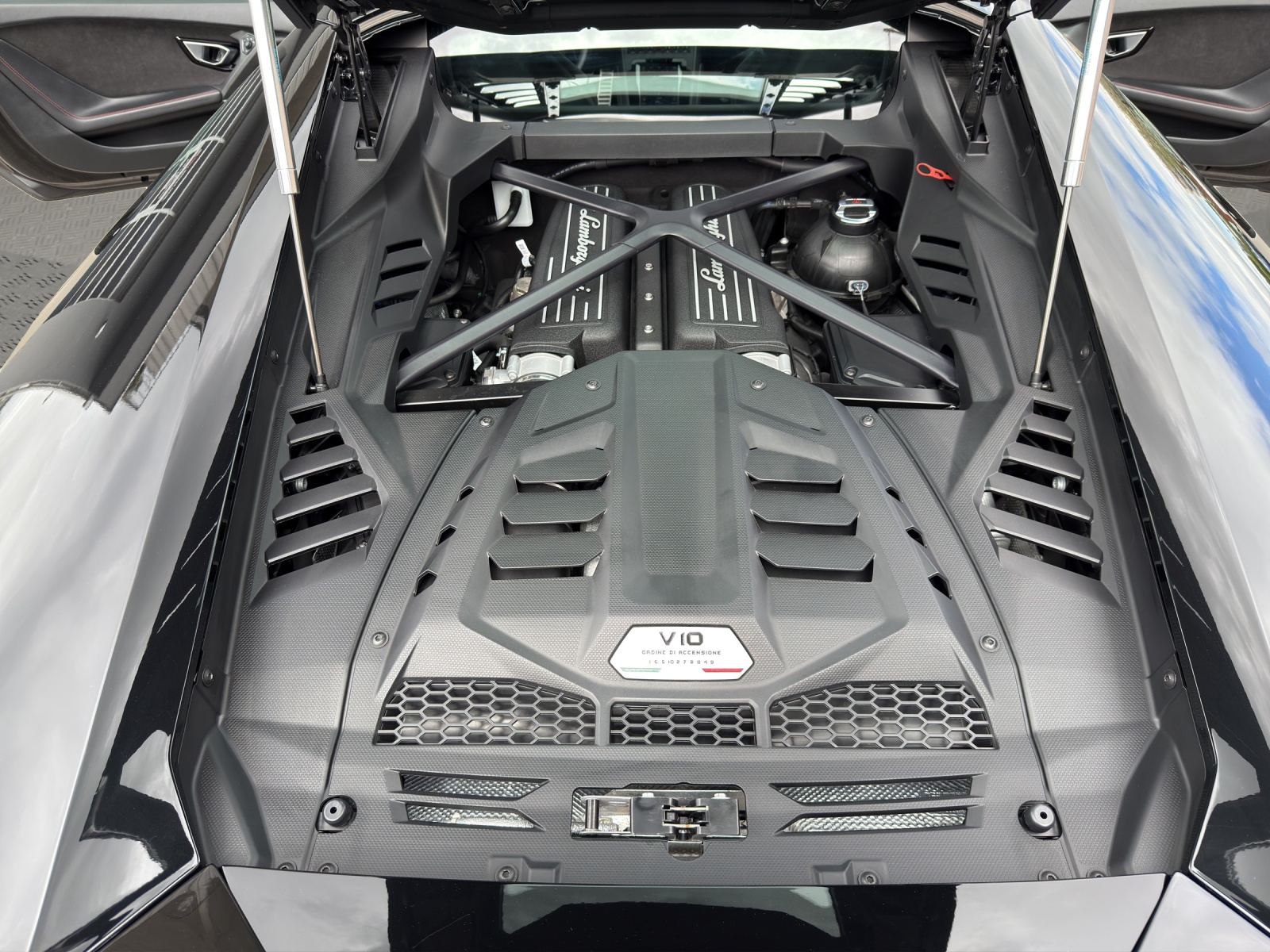 LAMBORGHINI Huracan EVO Coupé DCT-image-18