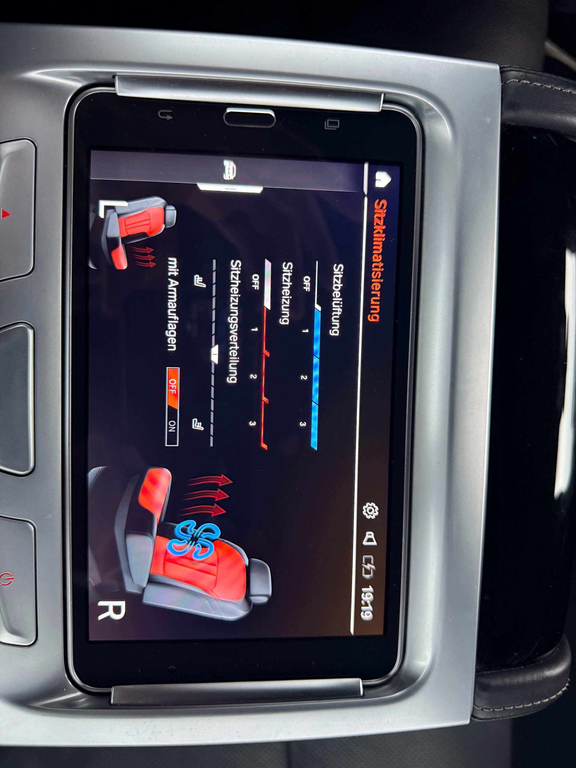 BMW 750Li xDrive Steptronic-image-26
