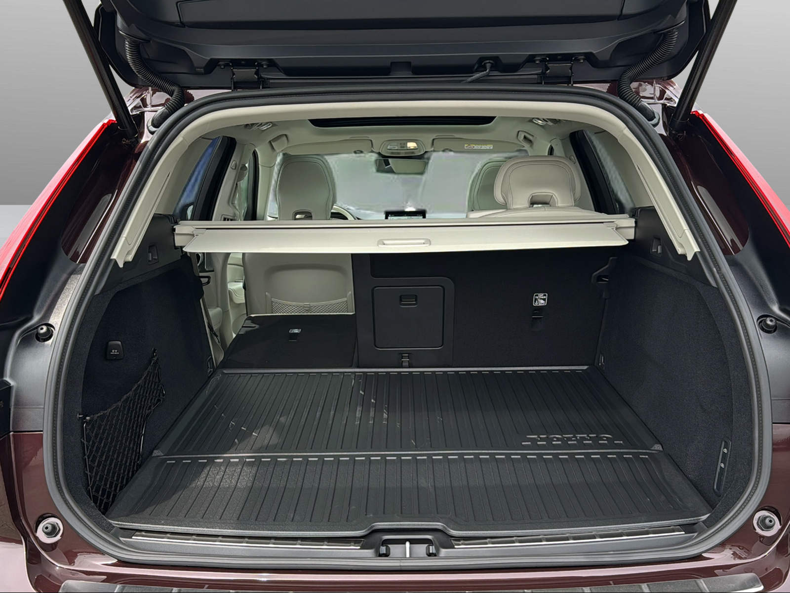 VOLVO XC60 2.0 T8 TE Ultra Bright eAWD-image-15