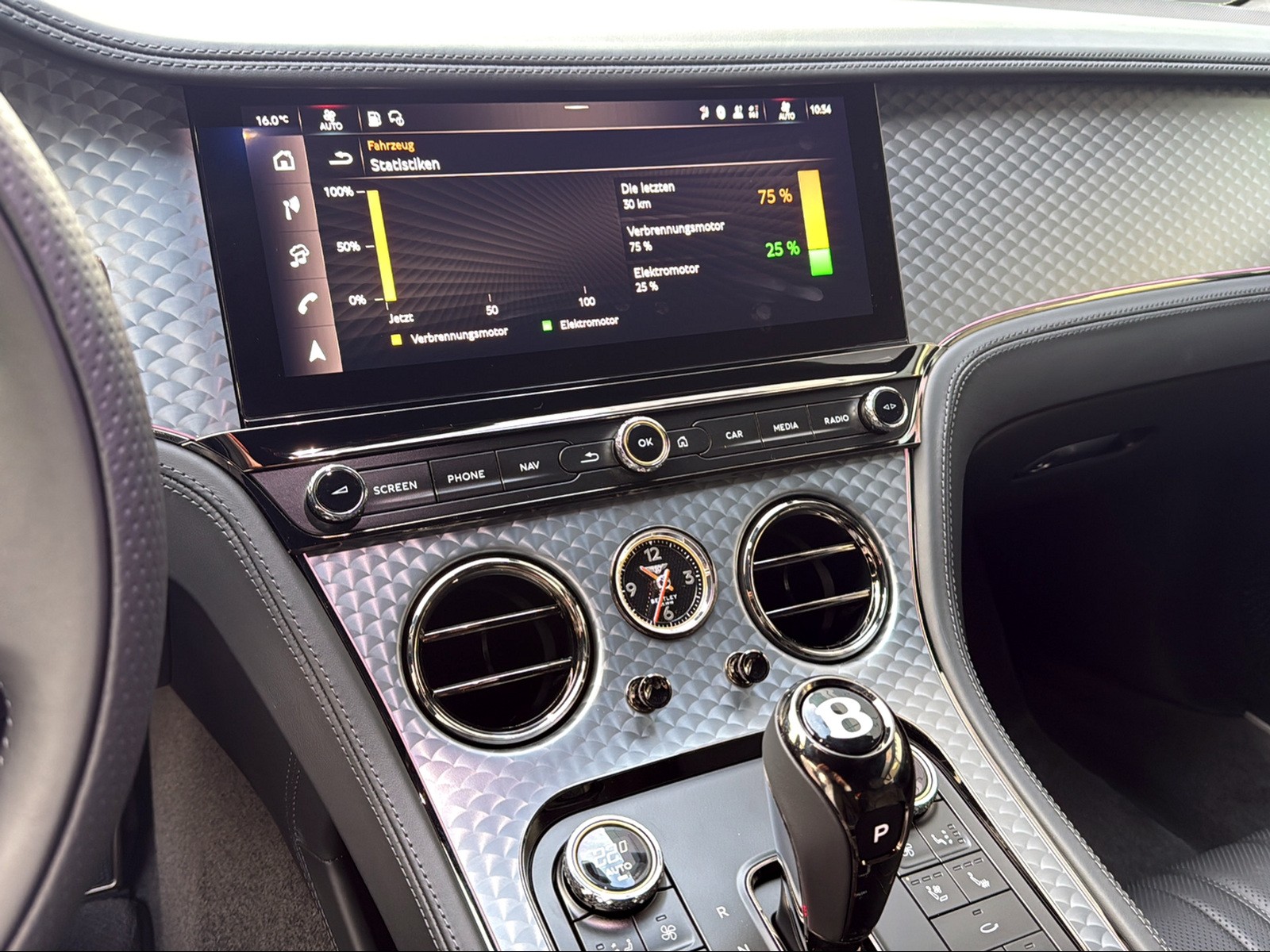 BENTLEY GT V8 Hybrid Black Design-image-13