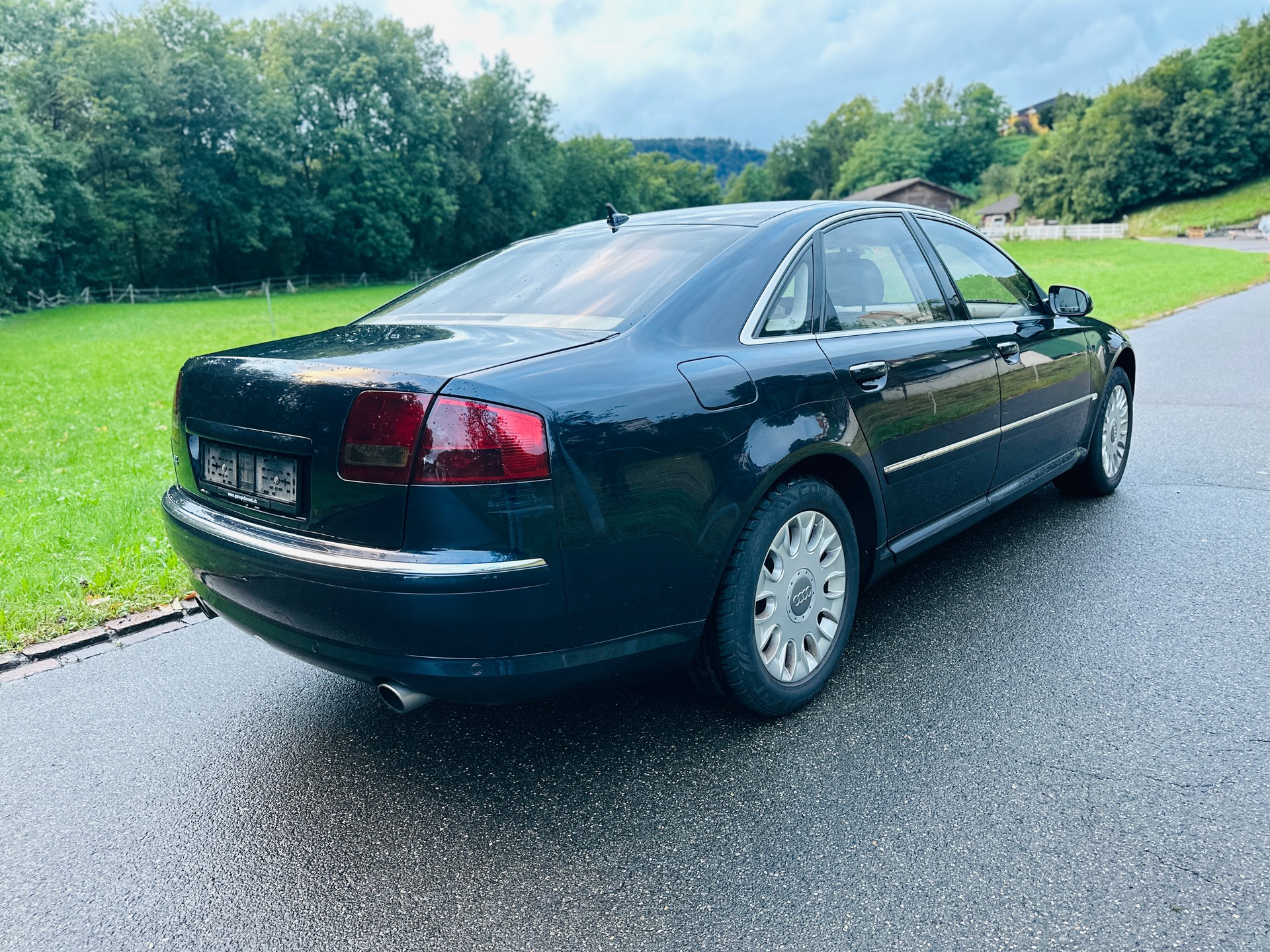AUDI A8 4.2 FSI quattro tiptronic-image-7