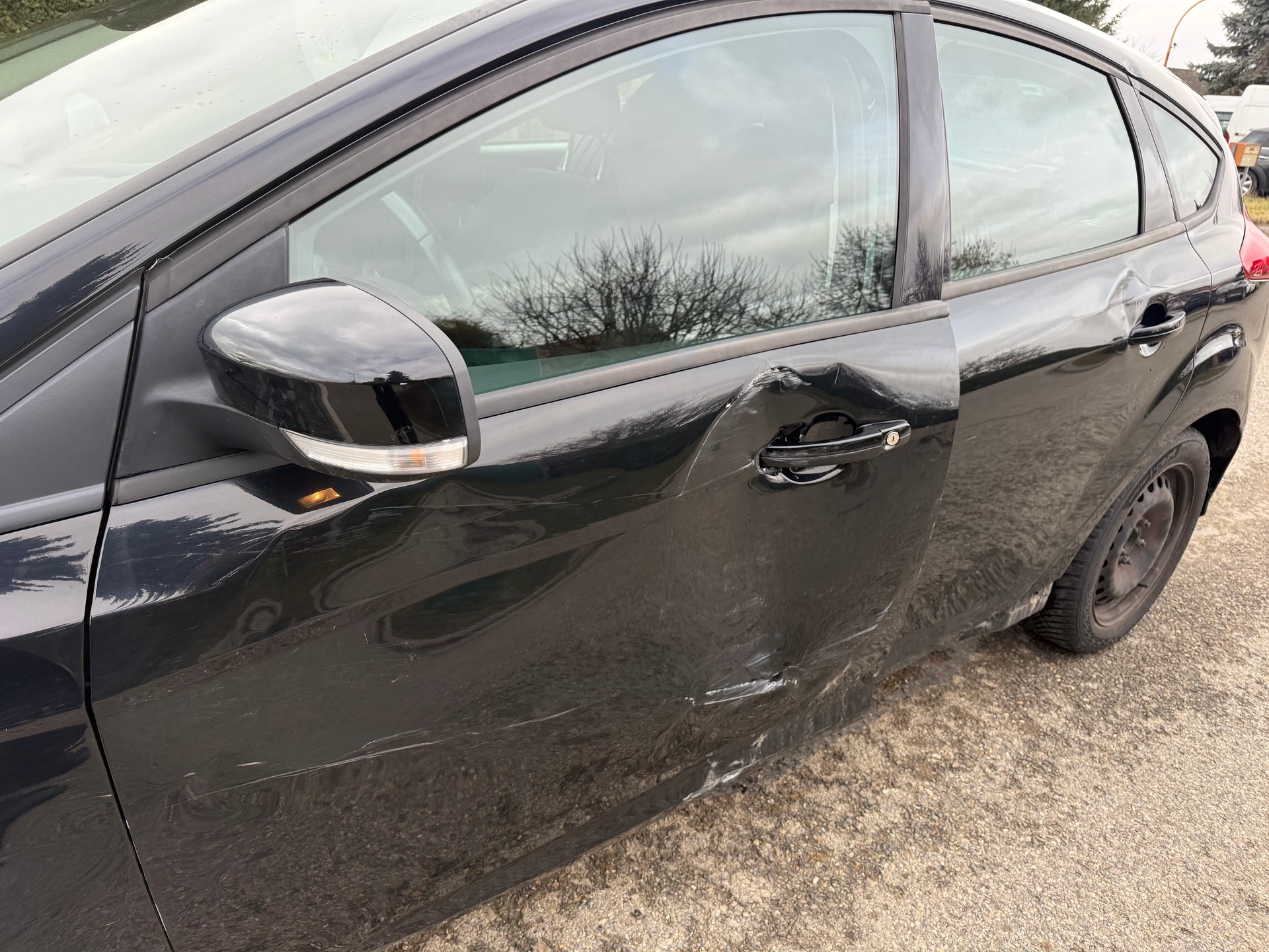 FORD Focus 1.0 SCTi Trend-image-2
