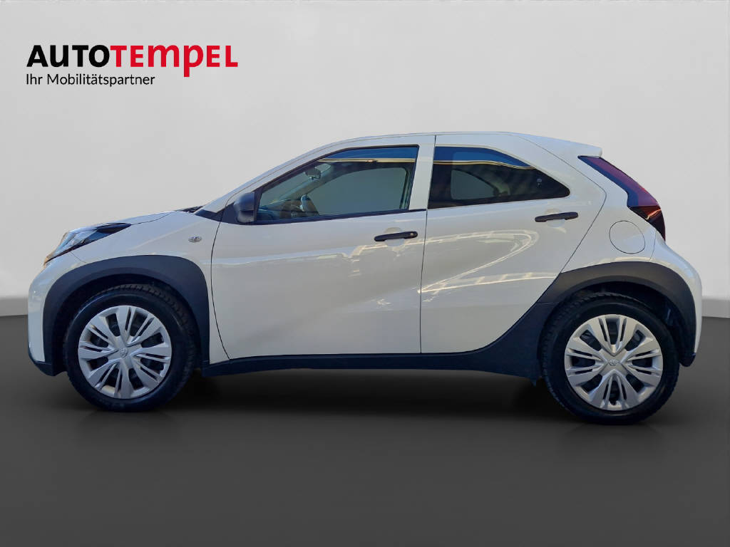 TOYOTA Aygo X 1.0 VVT-i Active 45868/006-showroom-element-1