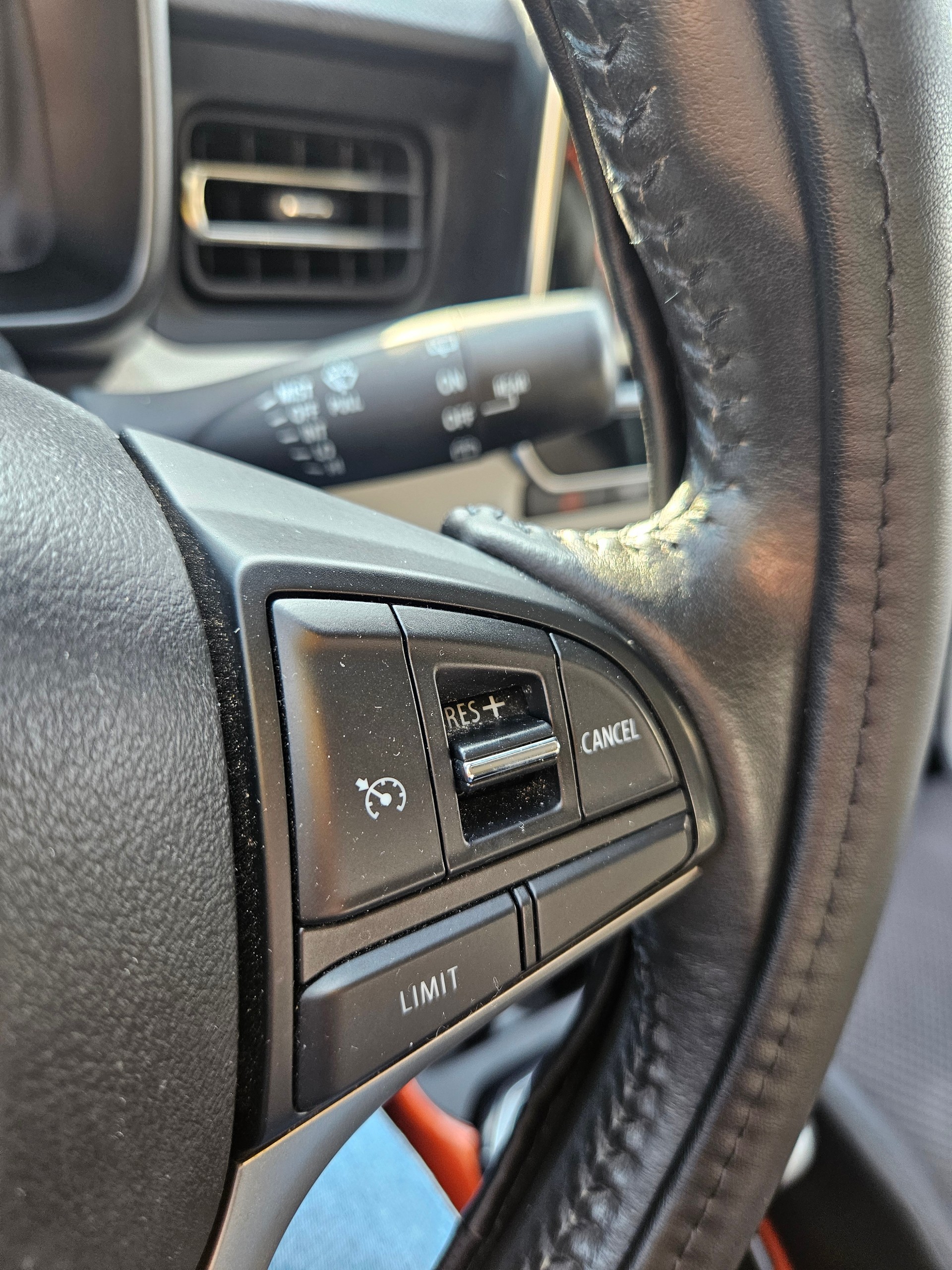 SUZUKI Ignis 1.2i Compact Top AGS-image-11