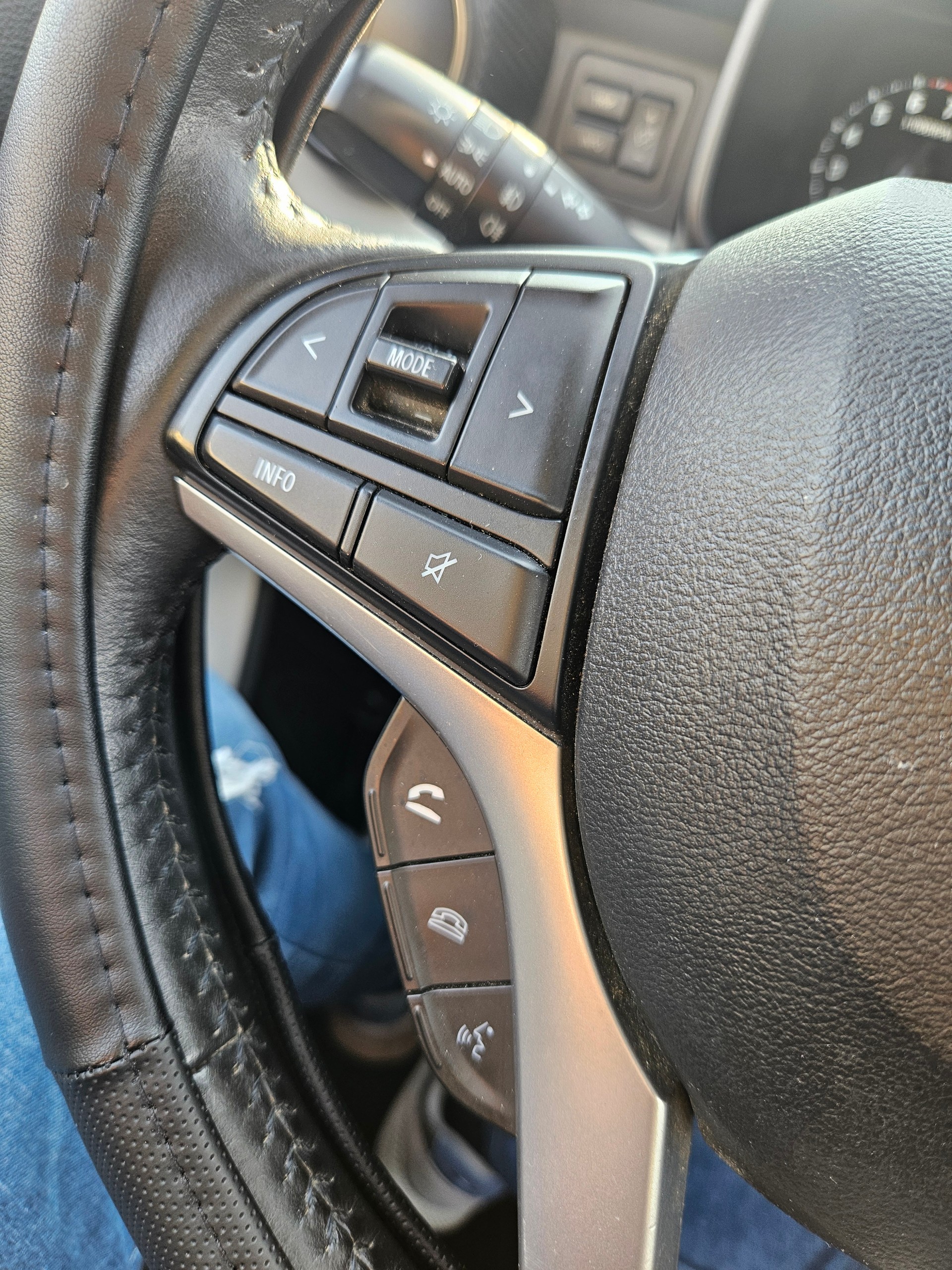 SUZUKI Ignis 1.2i Compact Top AGS-image-10