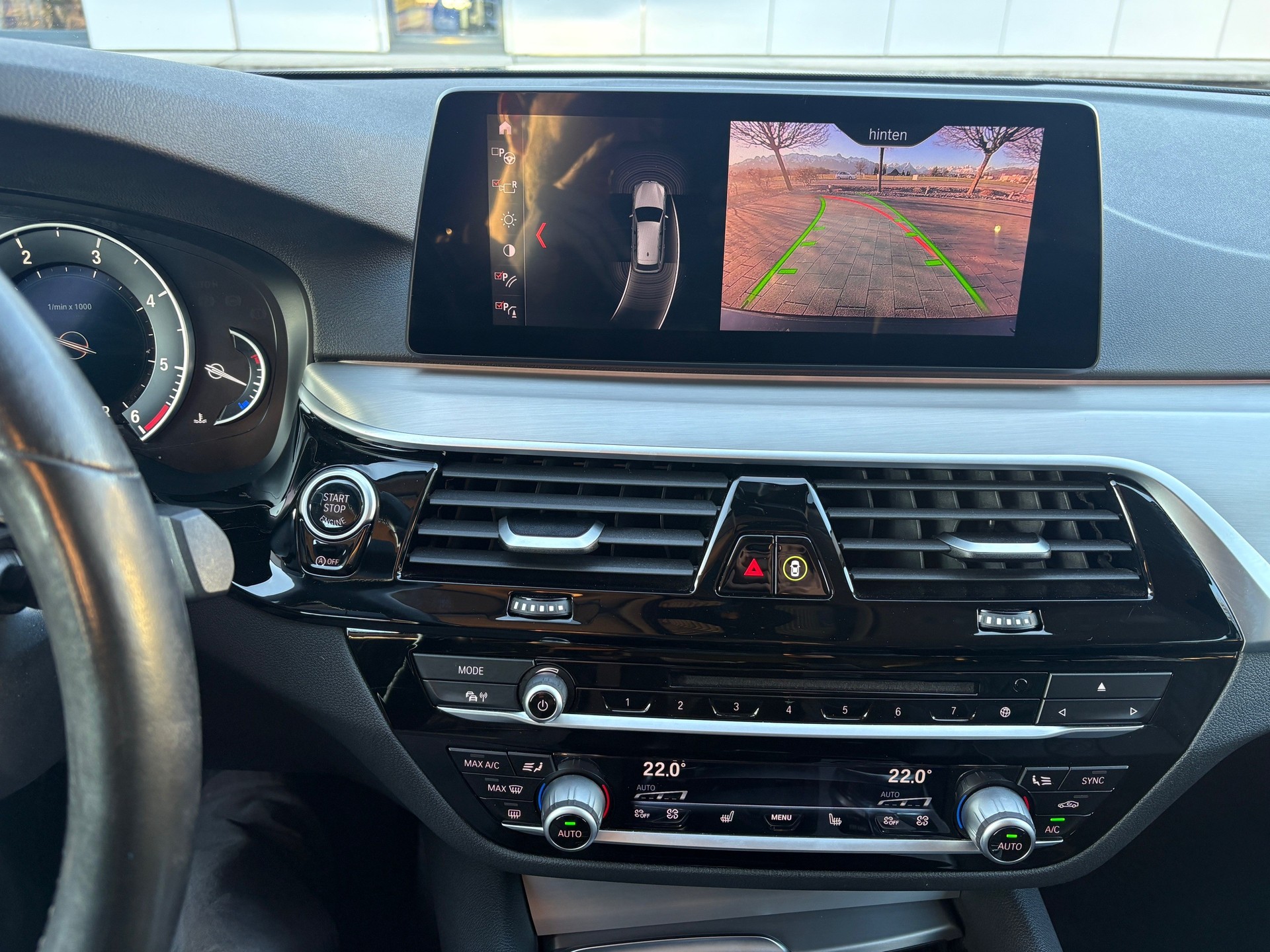BMW 530d xDrive Touring Sport Line Steptronic-image-7