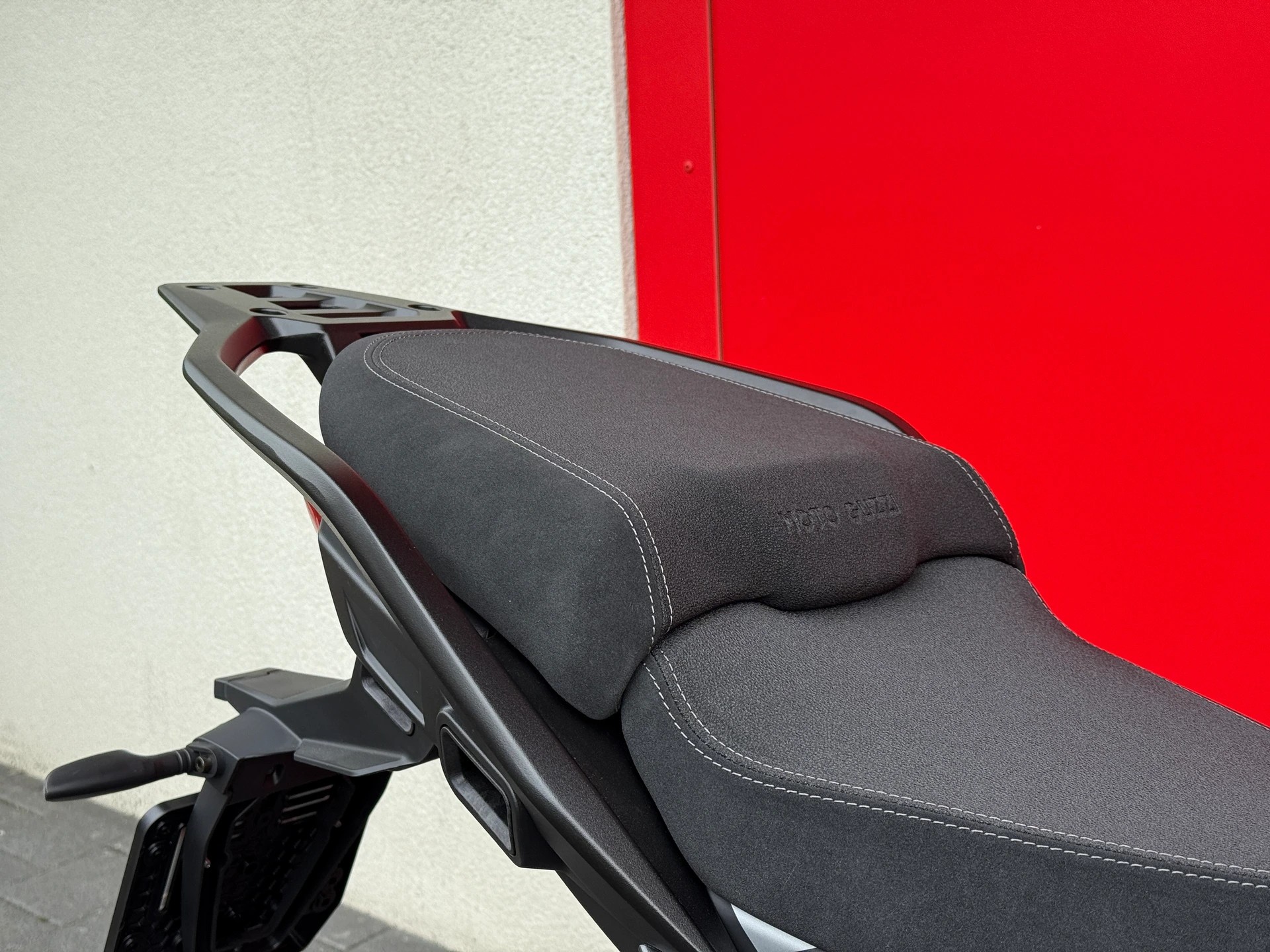 MOTO GUZZI Stelvio 1000 E5+-image-11