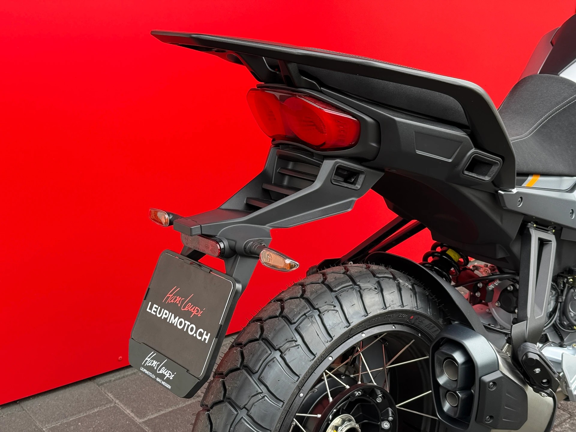 MOTO GUZZI Stelvio 1000 E5+-image-9