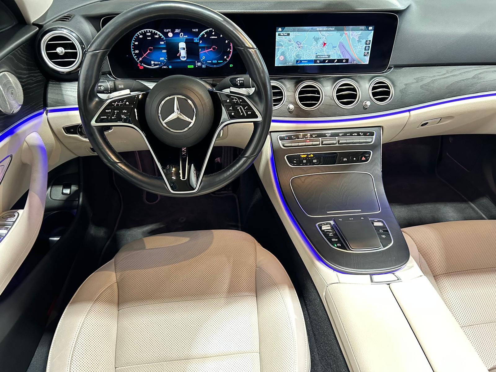 MERCEDES-BENZ E 200 Avantgarde 4matic-image-13