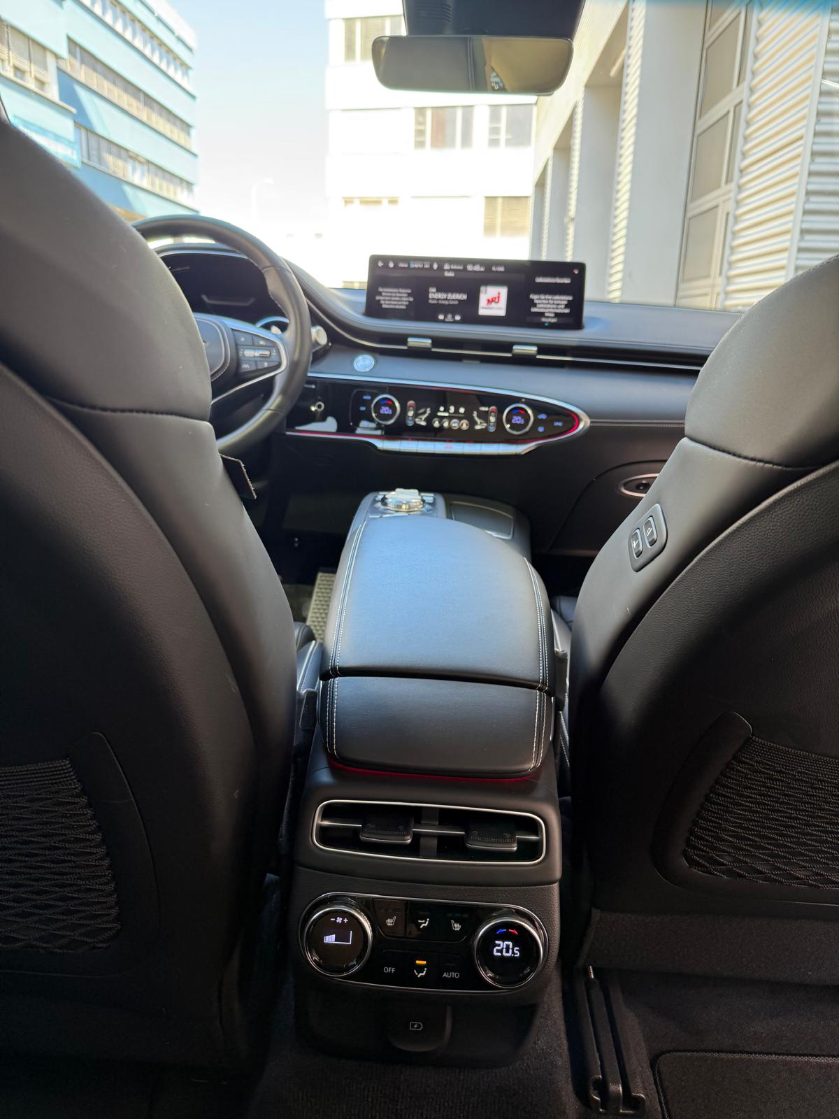 GENESIS GV70 Dual Motor Sport AWD-image-11