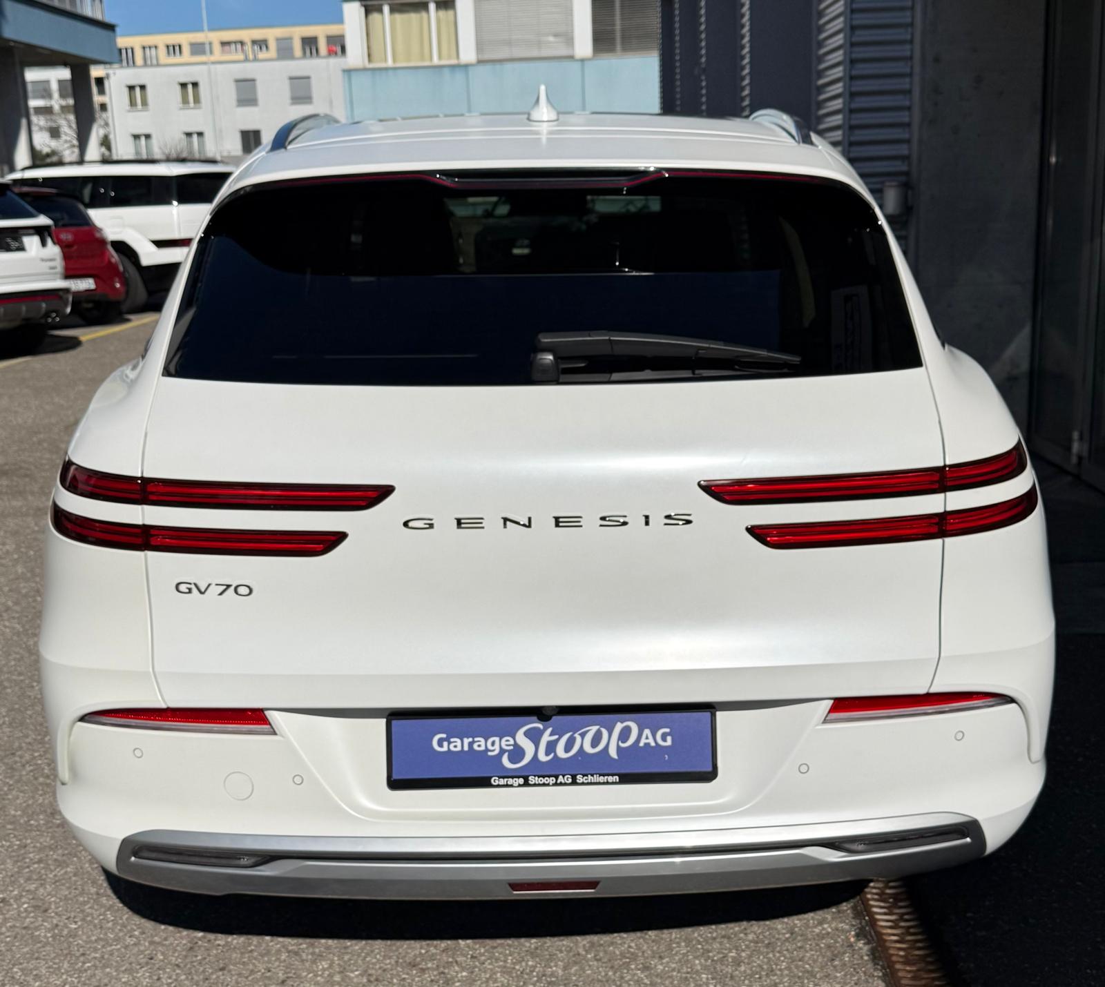 GENESIS GV70 Dual Motor Sport AWD-image-3