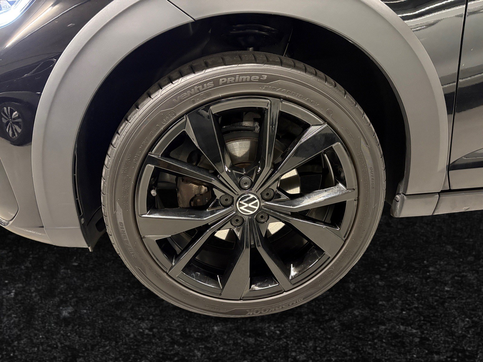VW Taigo 1.5 TSI R-Line DSG/VIirtual Cockpit / Caméra de recul / Jantes 17* / Apple Carplay-image-15