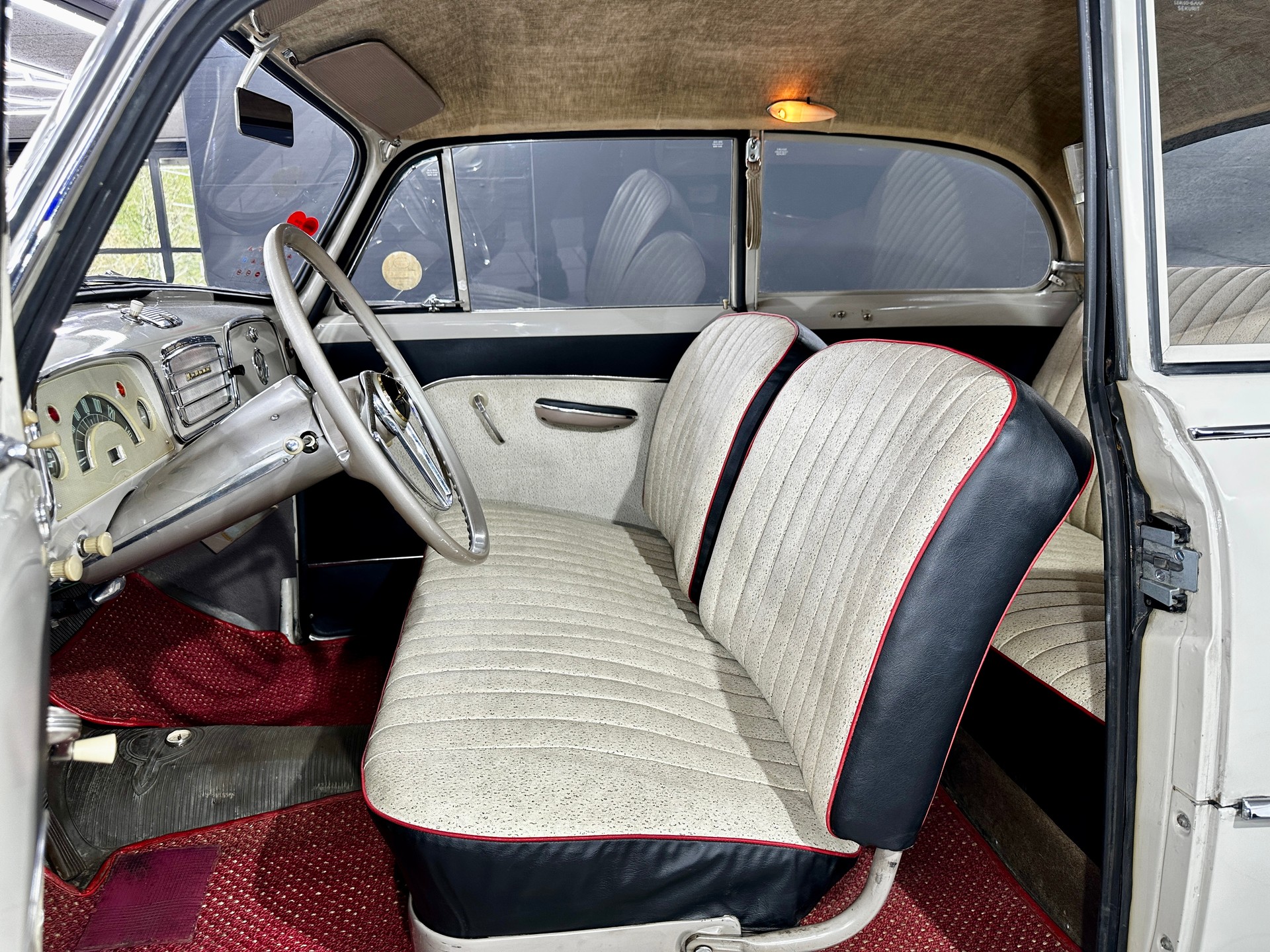 OPEL Olympia Rekord 1500 Veteranenfahrzeug-image-14