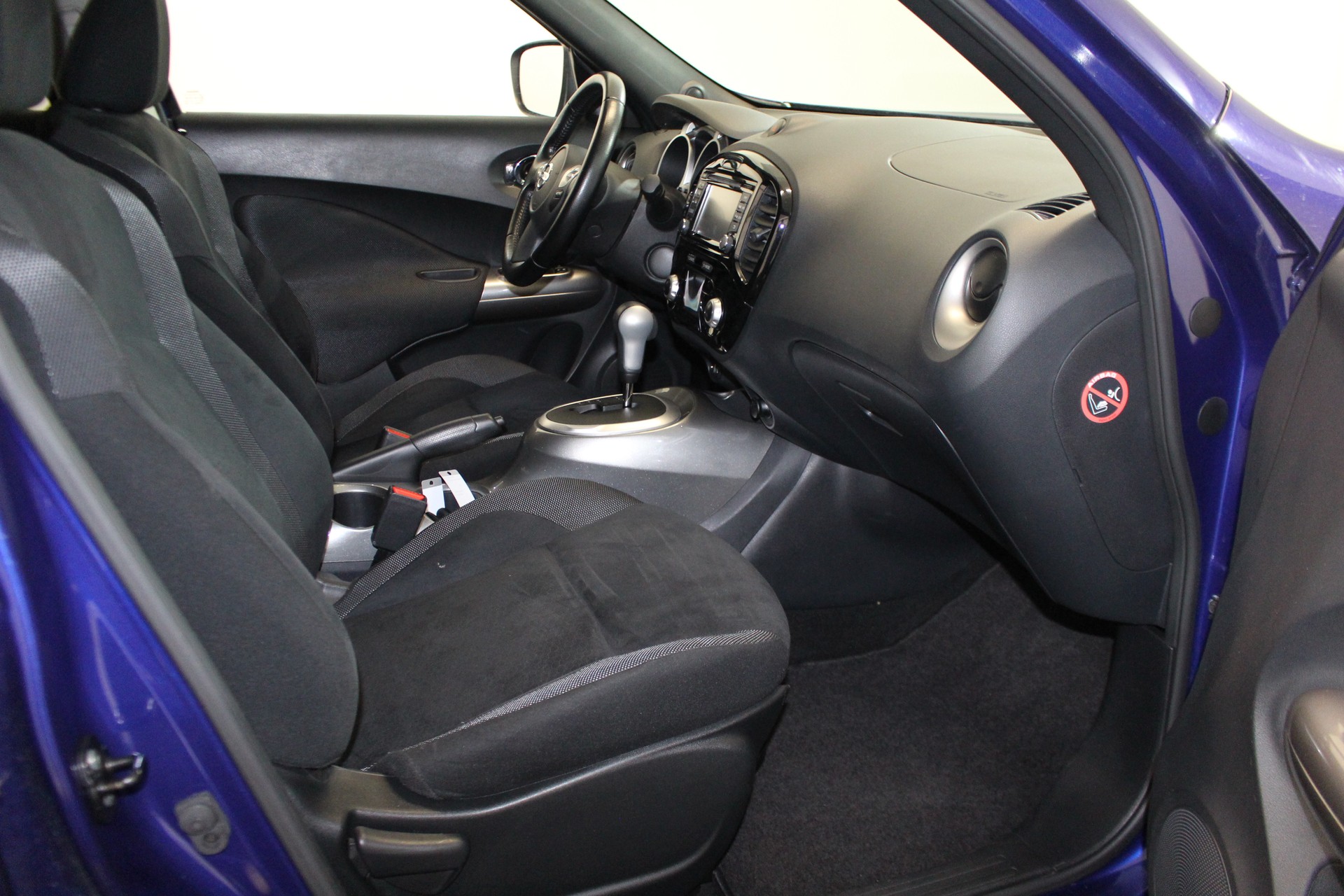 NISSAN Juke 1.6 DIG-T N-Connecta 4x4-image-10