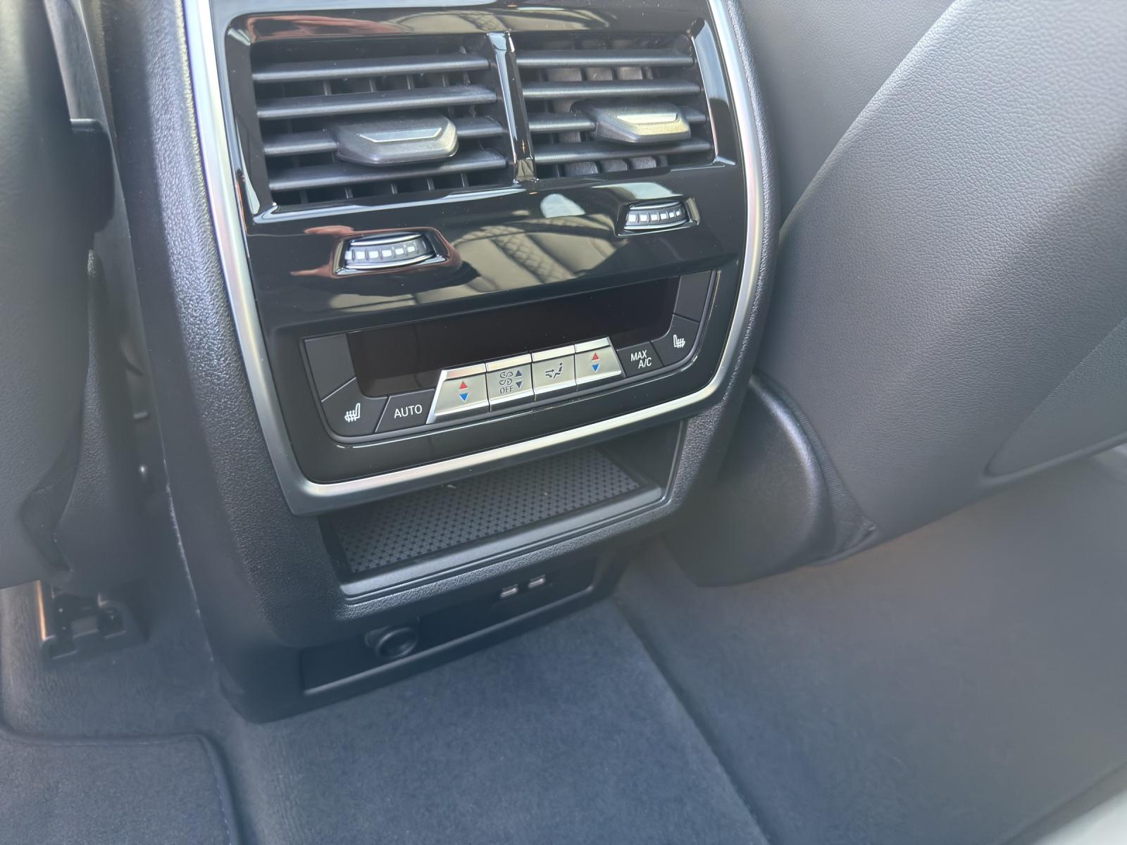 BMW X5 xDrive30d-image-16