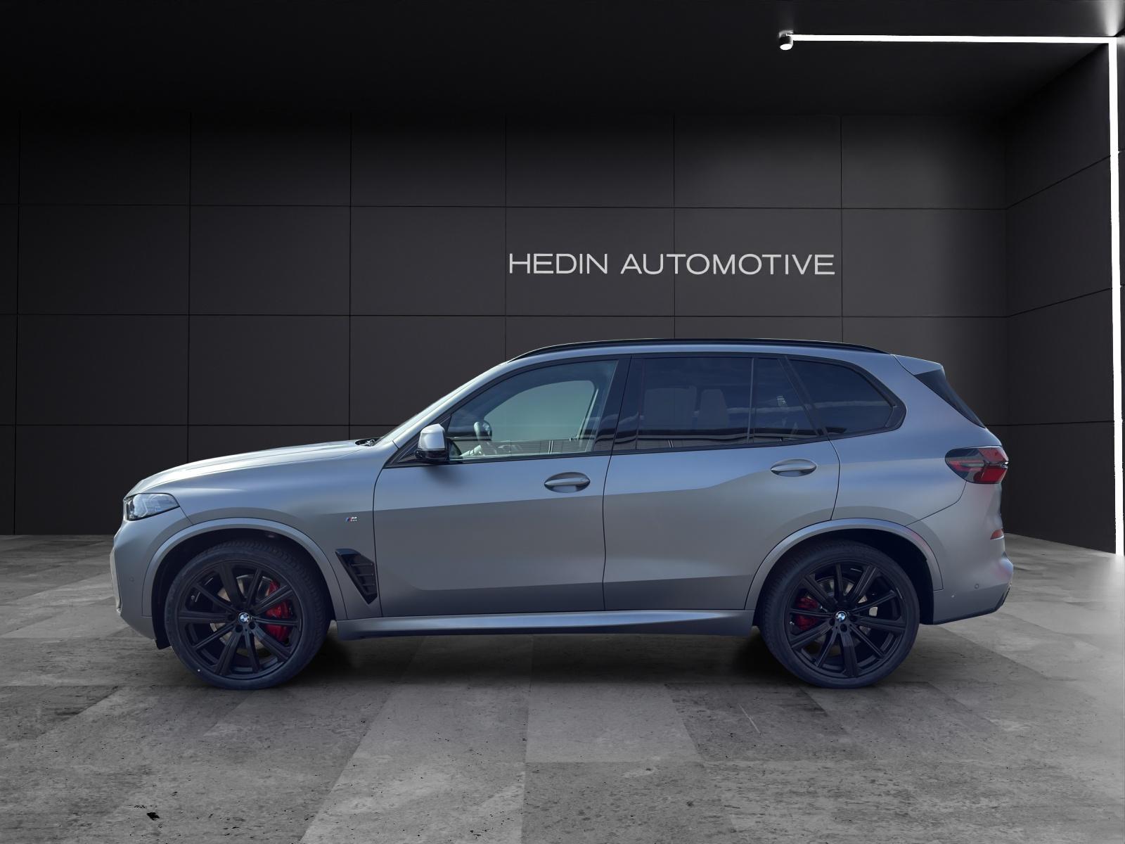 BMW X5 xDrive30d-showroom-element-1
